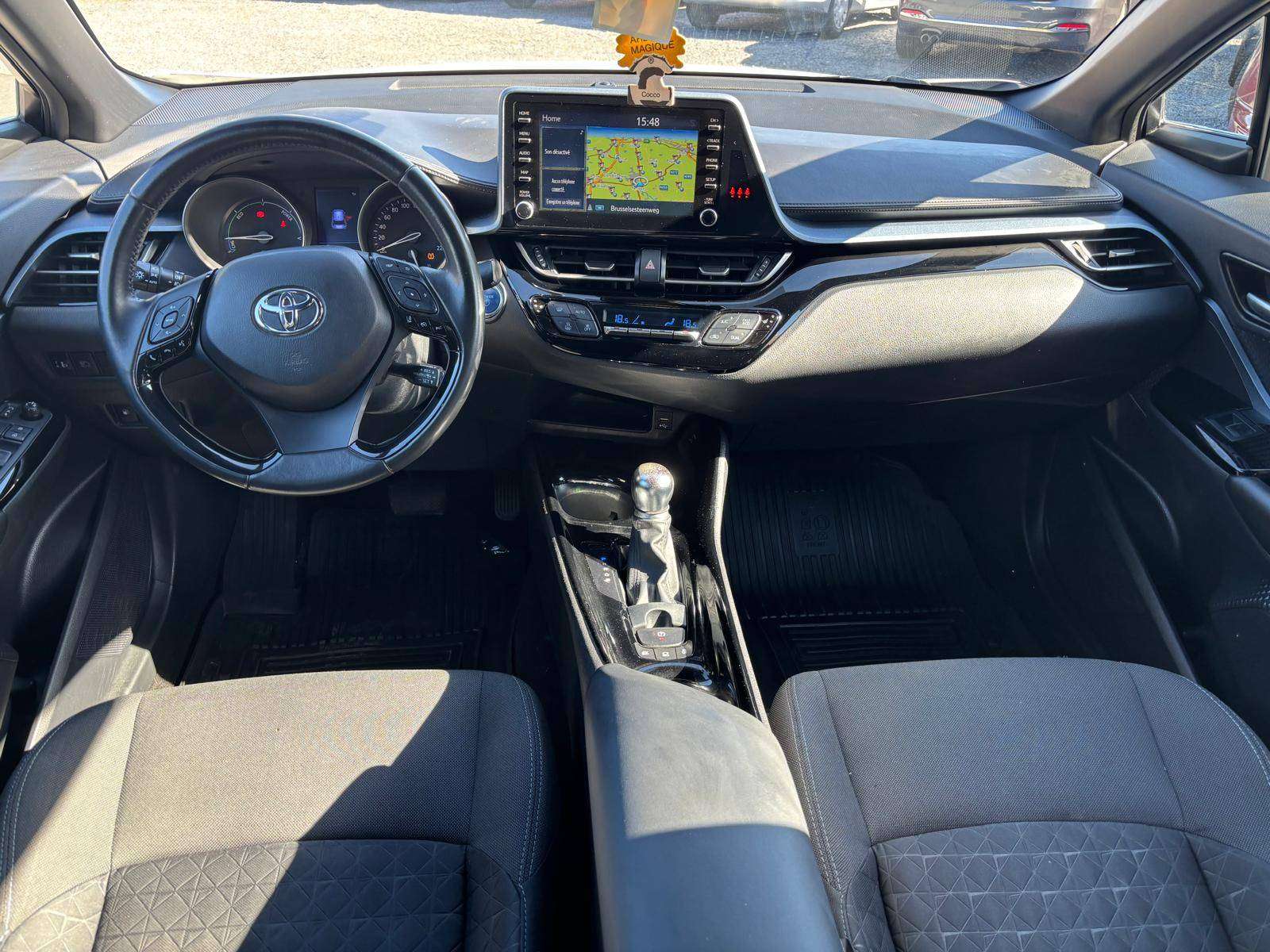 Toyota C-HR 1.8i VVT-i Hybrid C-Lub E-CVT*CAM HYBRIDE+BENZINE