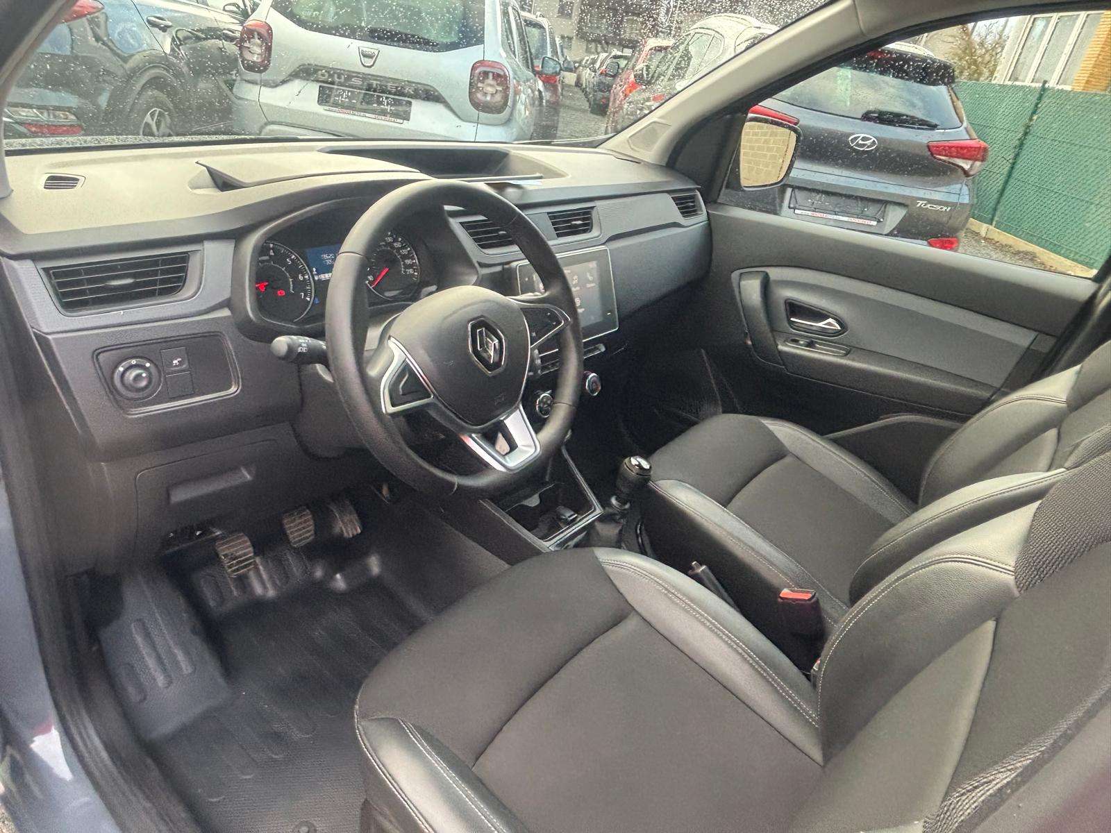 Renault Express 1.5d Blue dCi Ecoleader*Apple Carplay HALFLED