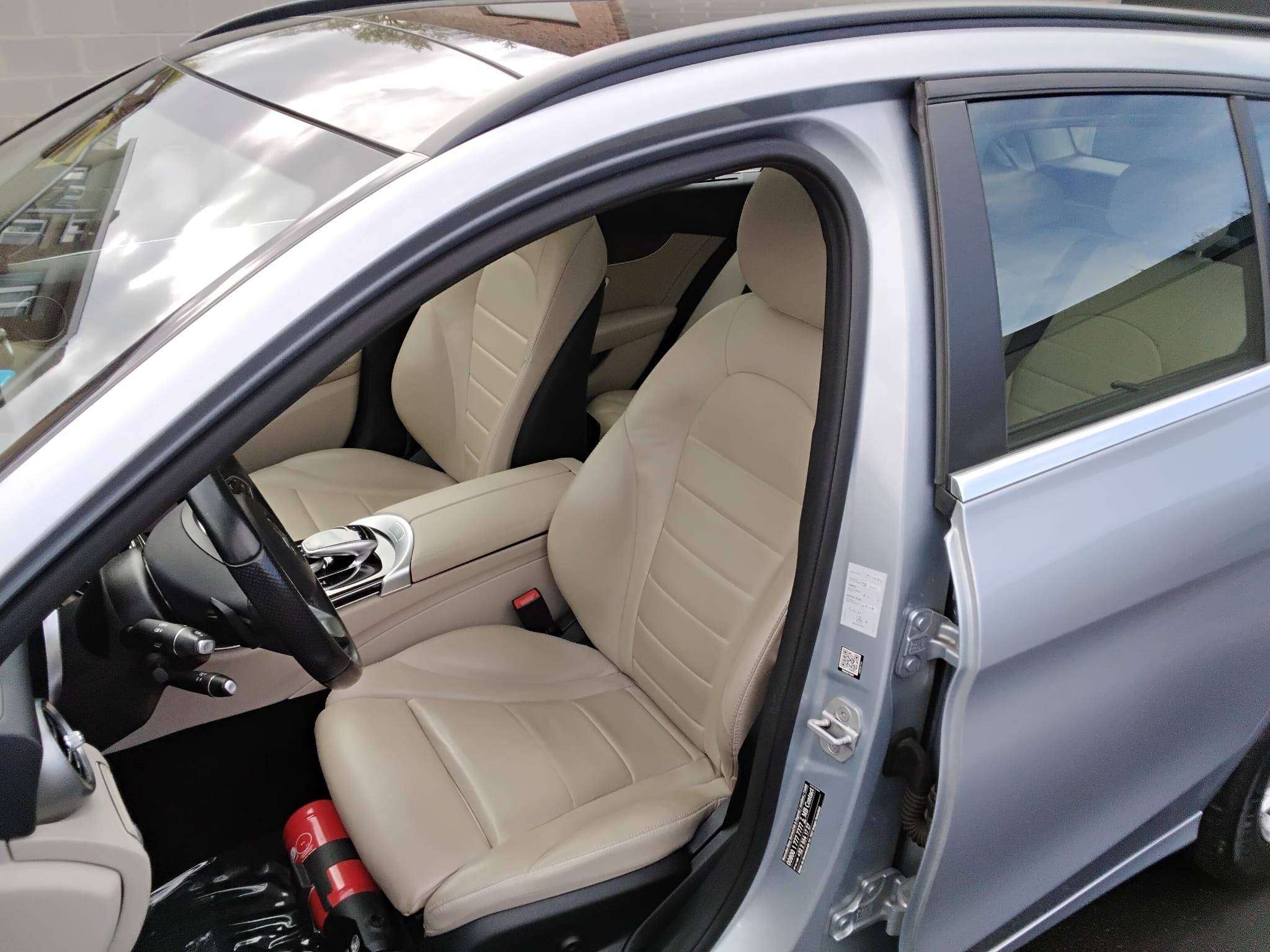Mercedes-Benz C 220 AUTOM NAVI TREKHAAK PARKHULP V&A PANODAK BLUET CRUISE