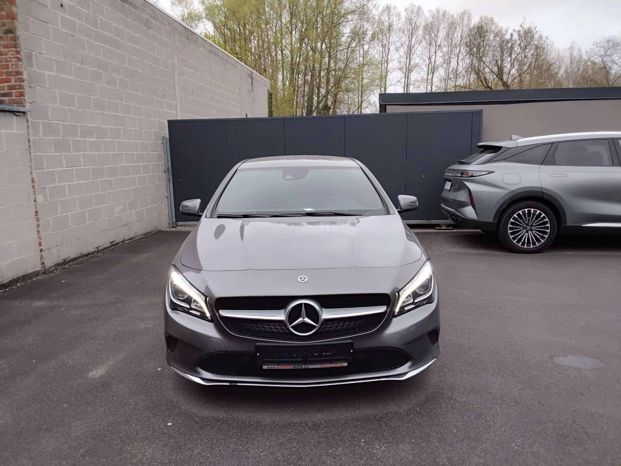 Mercedes-Benz CLA 180 CAM PARKHULP V&A NAVI BLUETOOTH CRUISE