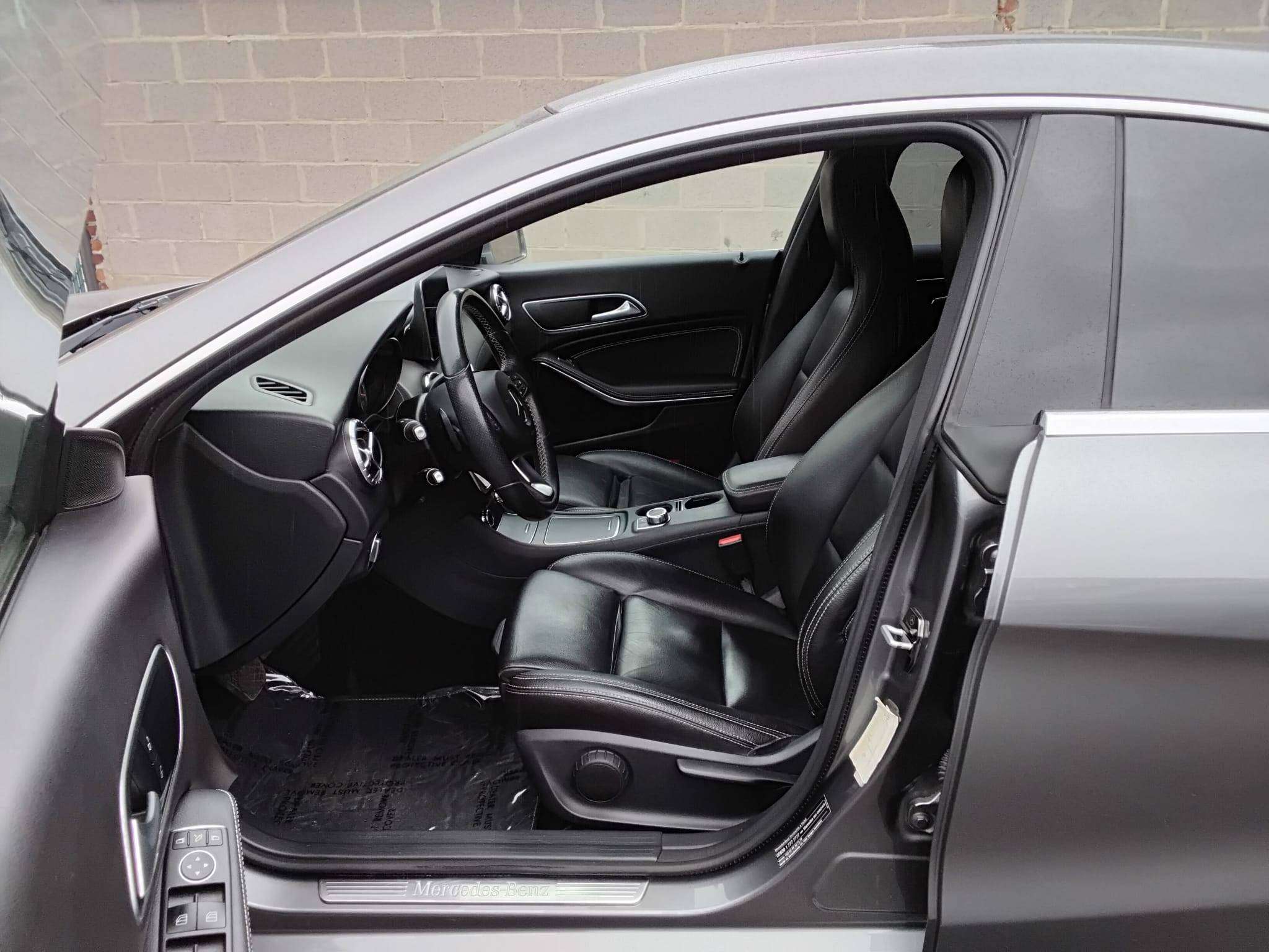 Mercedes-Benz CLA 180 CAM PARKHULP V&A NAVI BLUETOOTH CRUISE