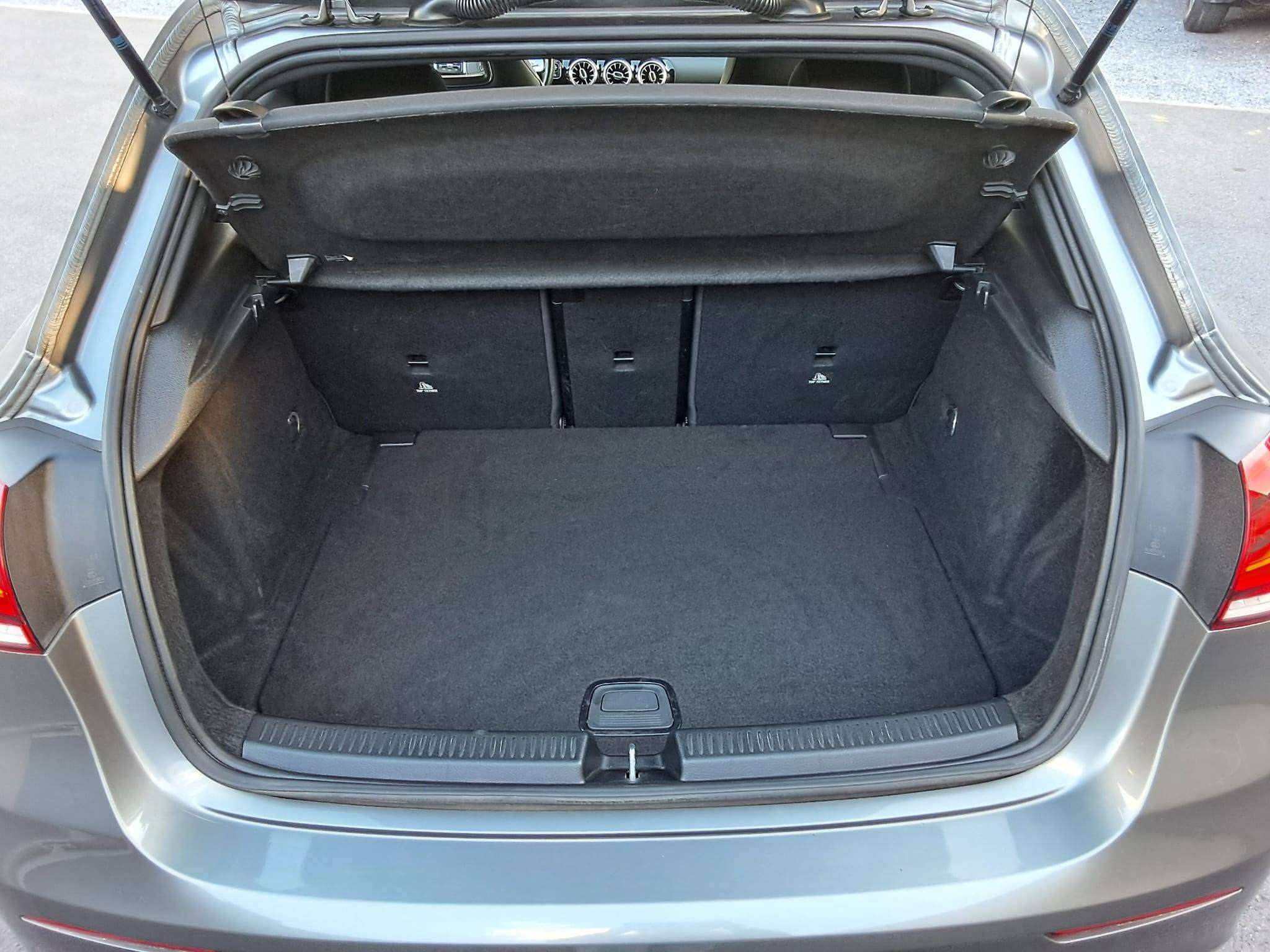 Mercedes-Benz A 200 AMG  AUTOMAAT CARPLAY CAMERA 360°AIRCO CRUISE*
