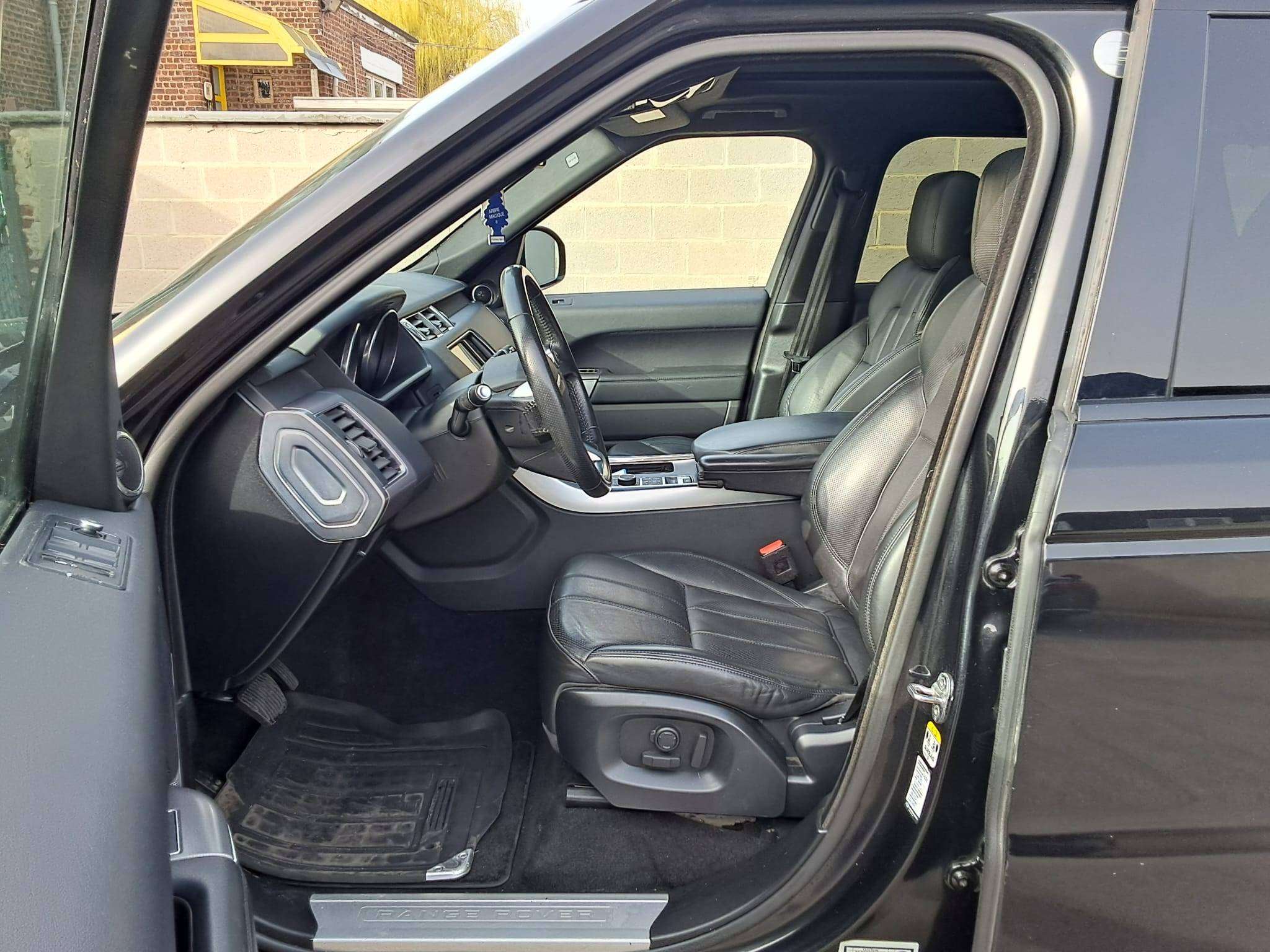 Land Rover Range Rover Sport 3.0 SDV6 HSE (EU6b) NAVI BLUET PANODAK VW ZETELS