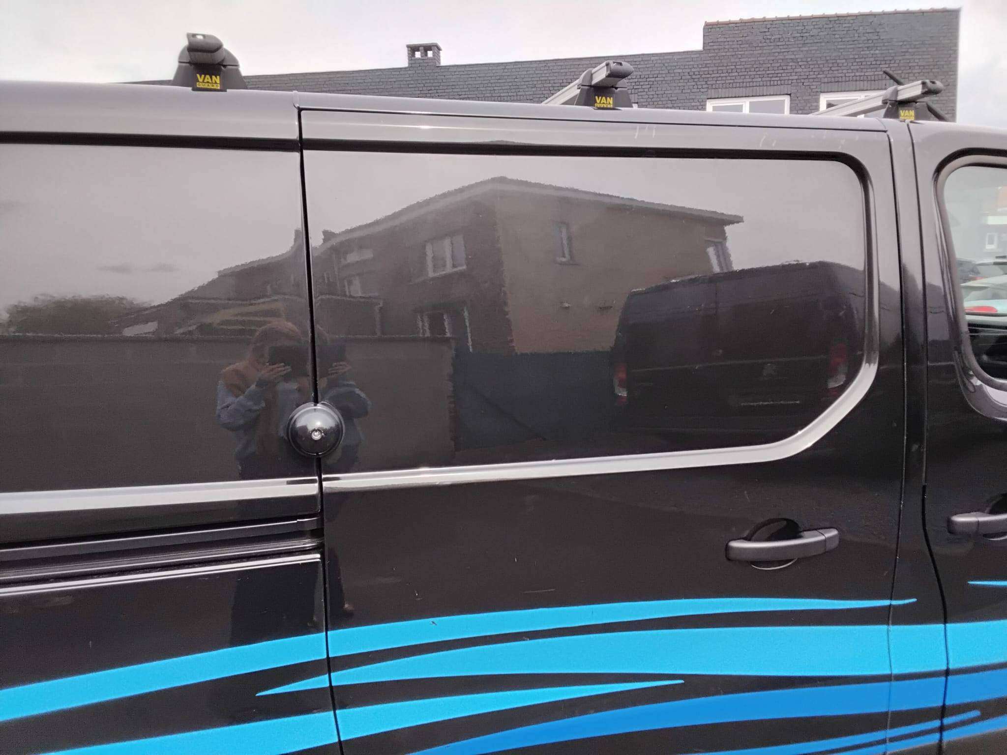 Renault Trafic L2  3PL TREKHAAK CARPLAY BLUET AIRCO CRUISE PARKHULP