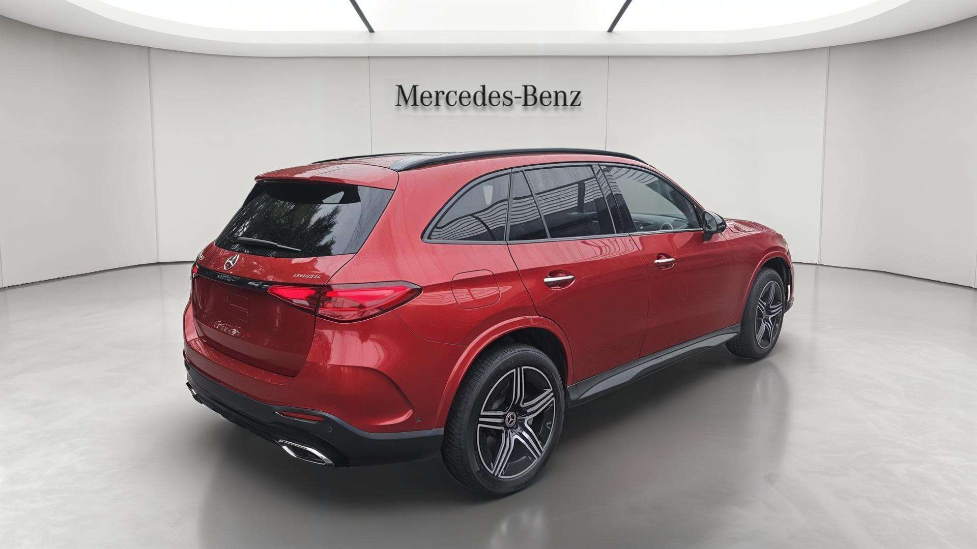 Mercedes-Benz GLC 300 GLC e 4MATIC AMG Line Line