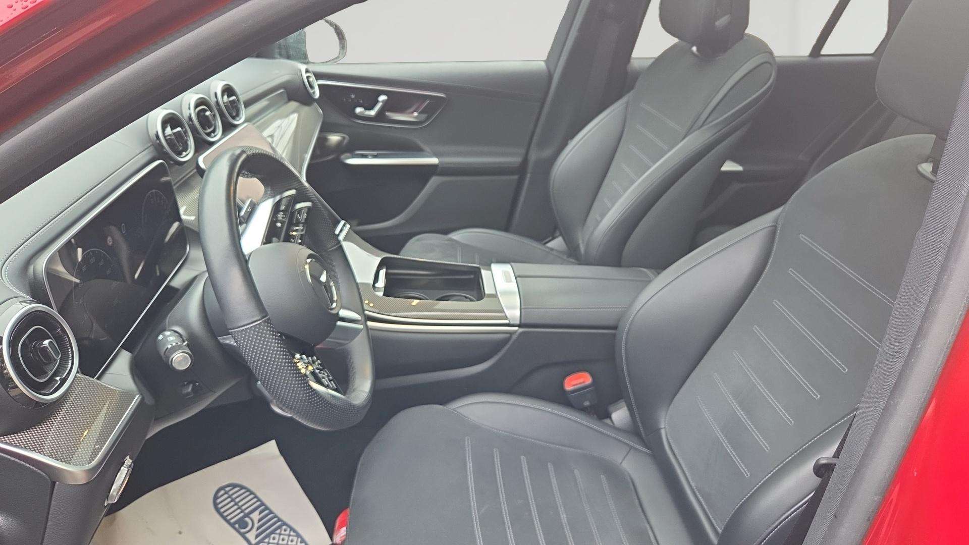 Mercedes-Benz GLC 300 GLC e 4MATIC AMG Line Line