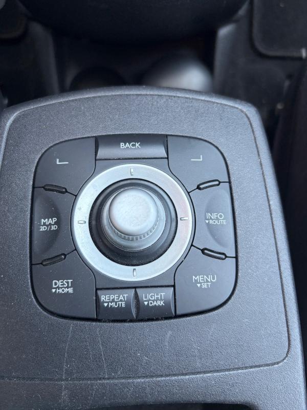 Renault Scenic III 2015 dCi1.5L SUIVI D ENTRETIEN GPS RADARS AV/AR BLUETOOTH PAYER EN 3Fois