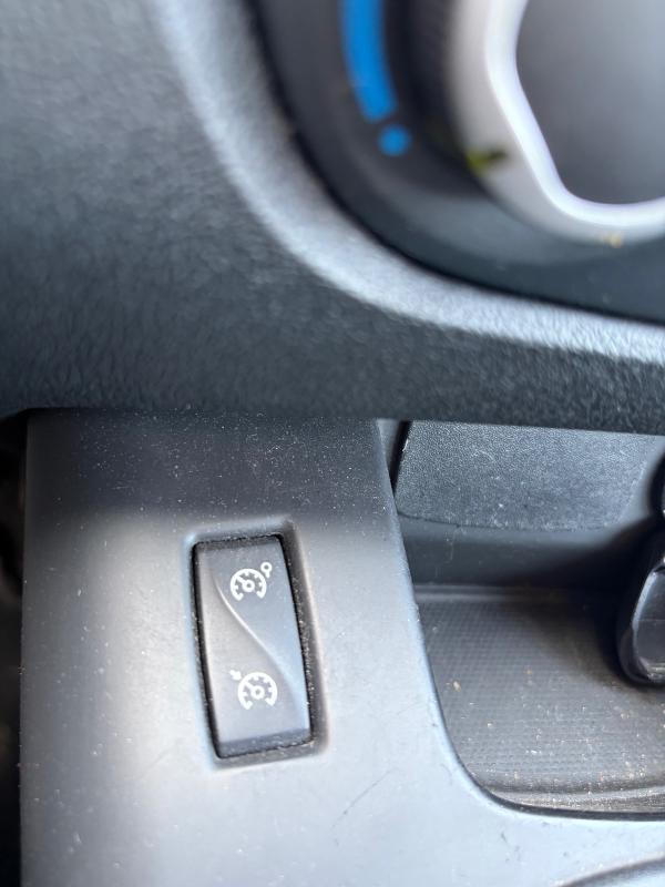 Renault Scenic III 2015 dCi1.5L SUIVI D ENTRETIEN GPS RADARS AV/AR BLUETOOTH PAYER EN 3Fois