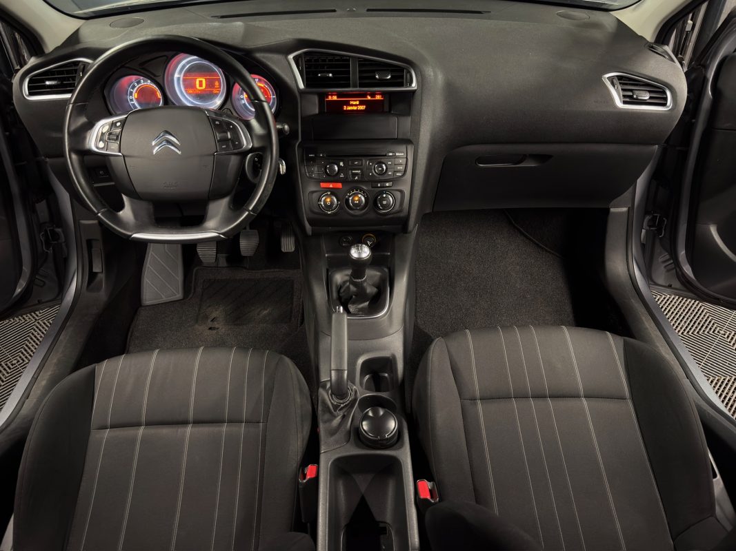 Citroen C4 II 2EME GENERATION 1.2 TURBO 110 Cv - GARANTIE 1 AN