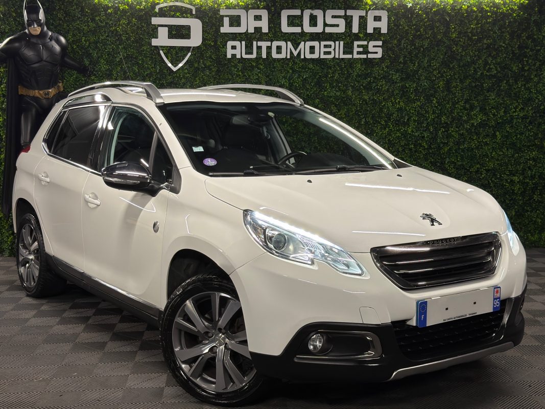 Peugeot 2008 CROSSWAY 1.2 TURBO 110 Cv ECRAN GPS TACTILE / CRIT AIR 1 - GARANTIE AN