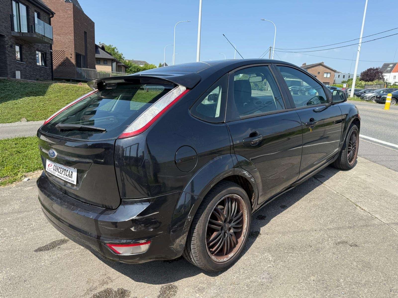 Ford Focus Focus 1.6i Titanium // EXPORT //