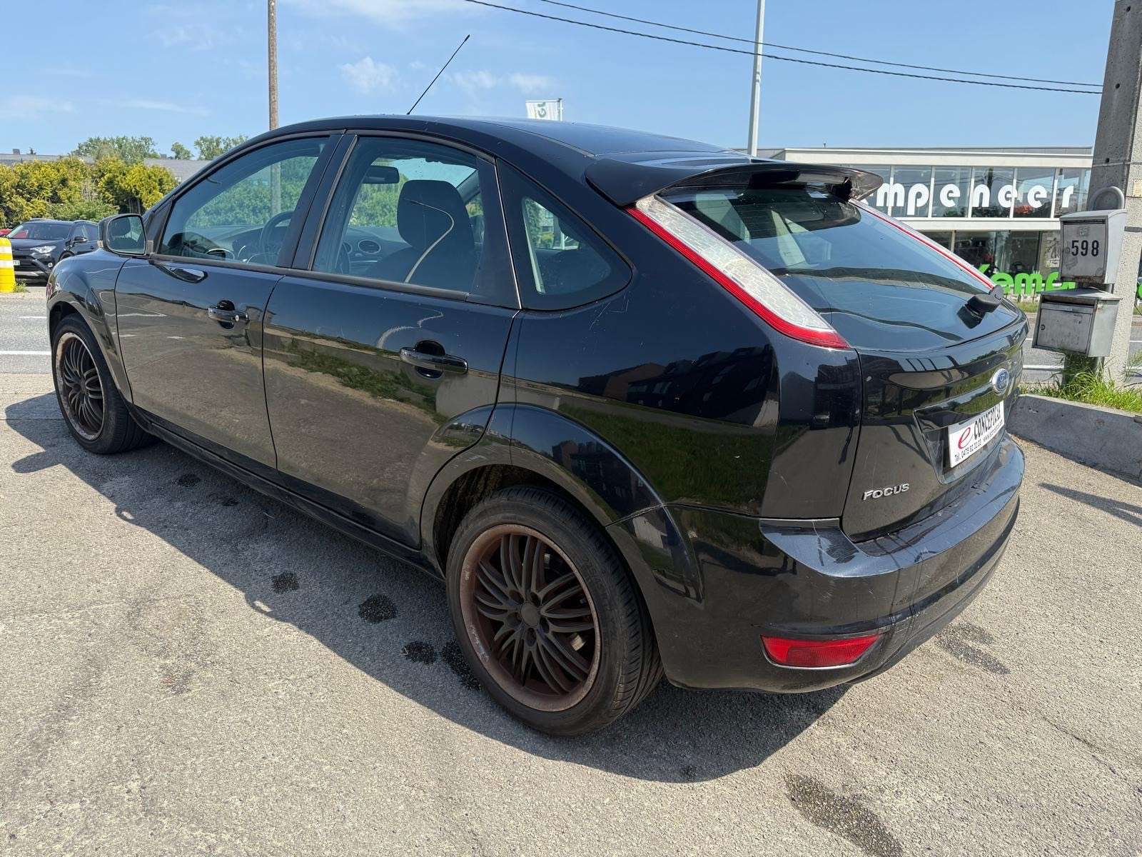 Ford Focus Focus 1.6i Titanium // EXPORT //