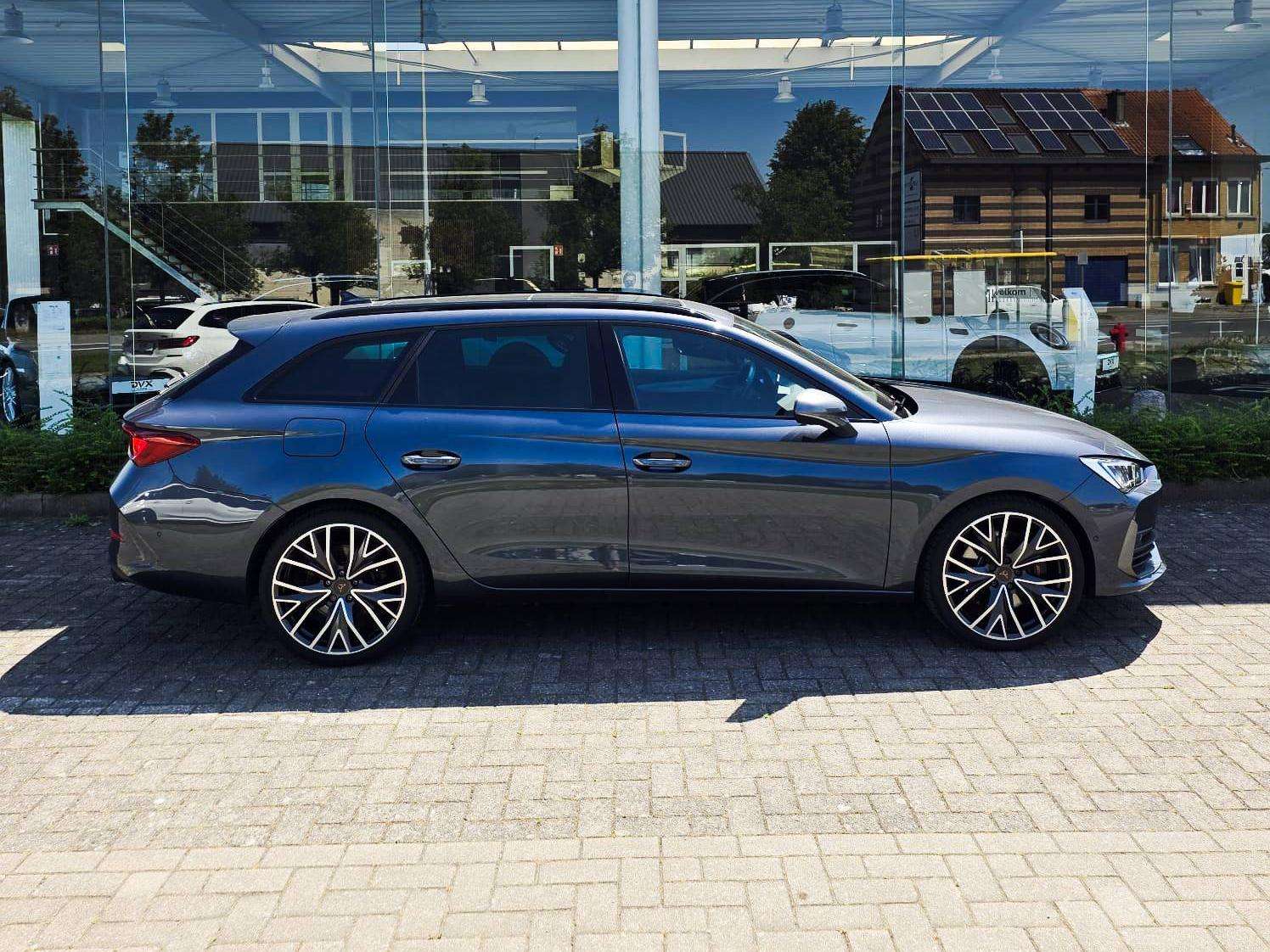 CUPRA Leon Leon ST 2.0 TSI 4Drive DSG/ Pano/Camera/Garantie