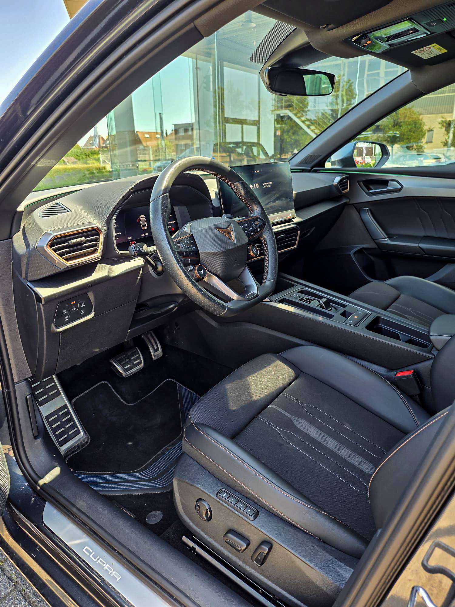 CUPRA Leon Leon ST 2.0 TSI 4Drive DSG/ Pano/Camera/Garantie