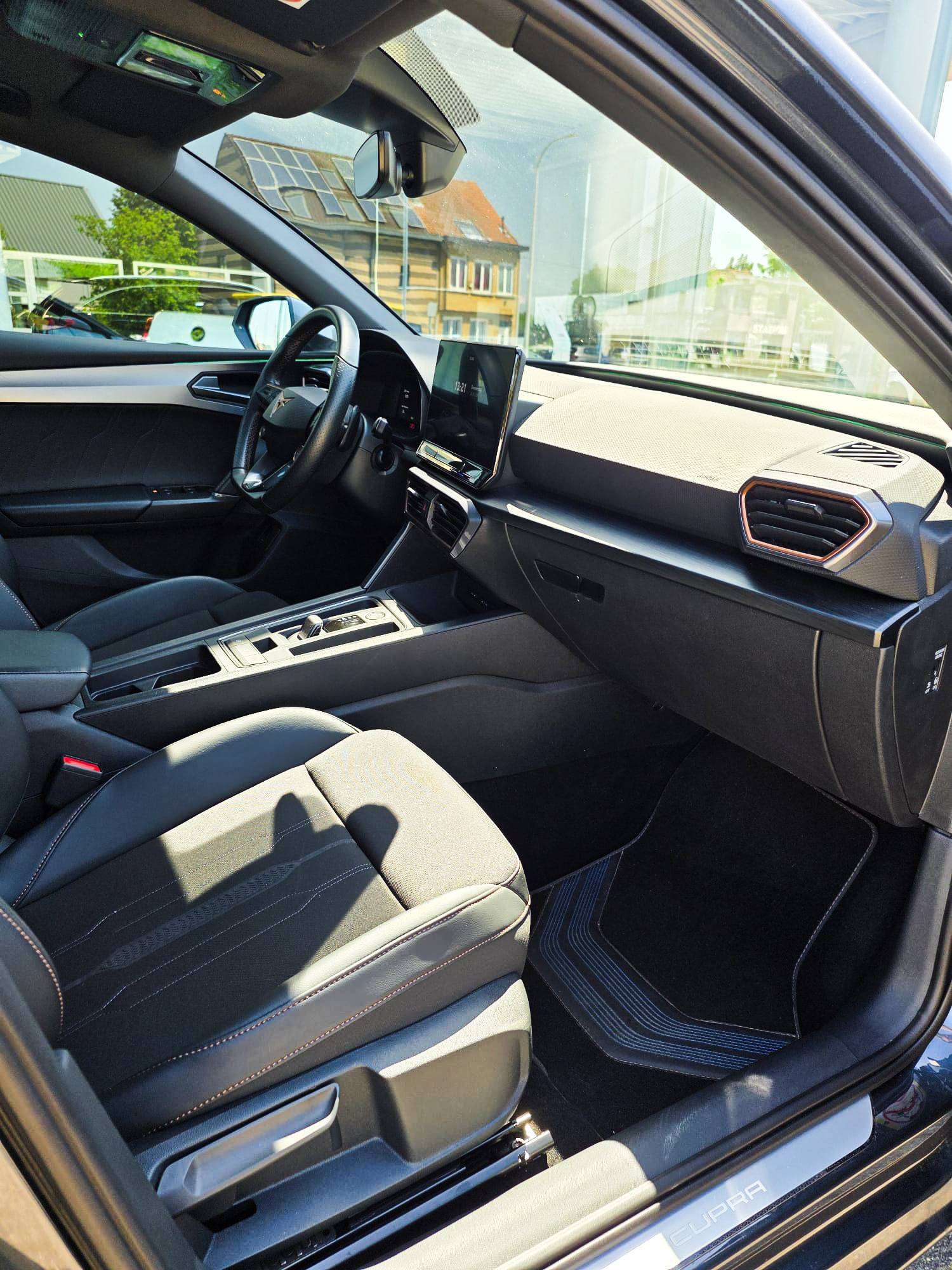 CUPRA Leon Leon ST 2.0 TSI 4Drive DSG/ Pano/Camera/Garantie