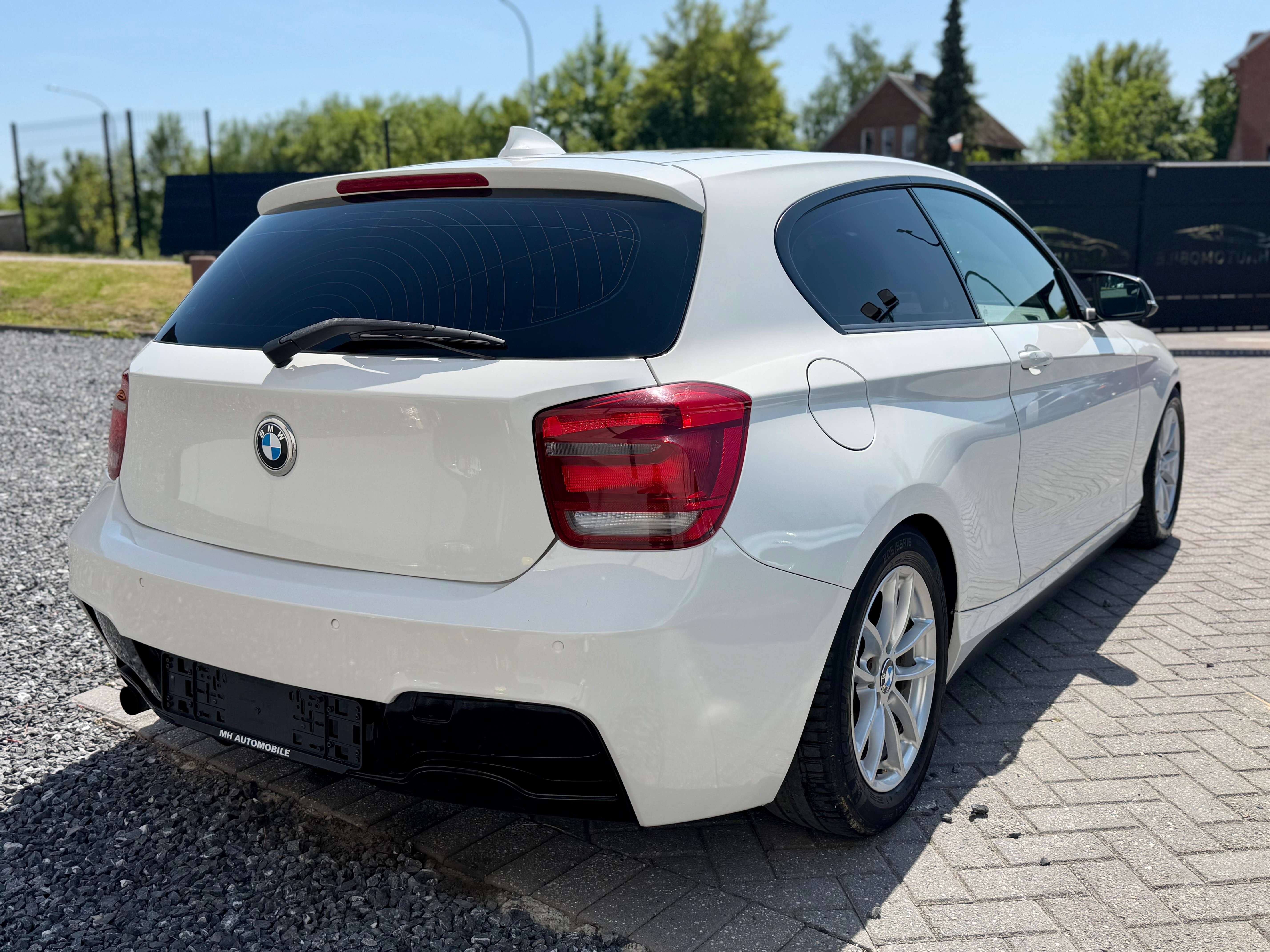 BMW 114 I EXPORT MARCHAND