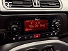 Fiat Panda 1.0i Hybrid - Clim - Bluetooth - Beau look !! thumbnail