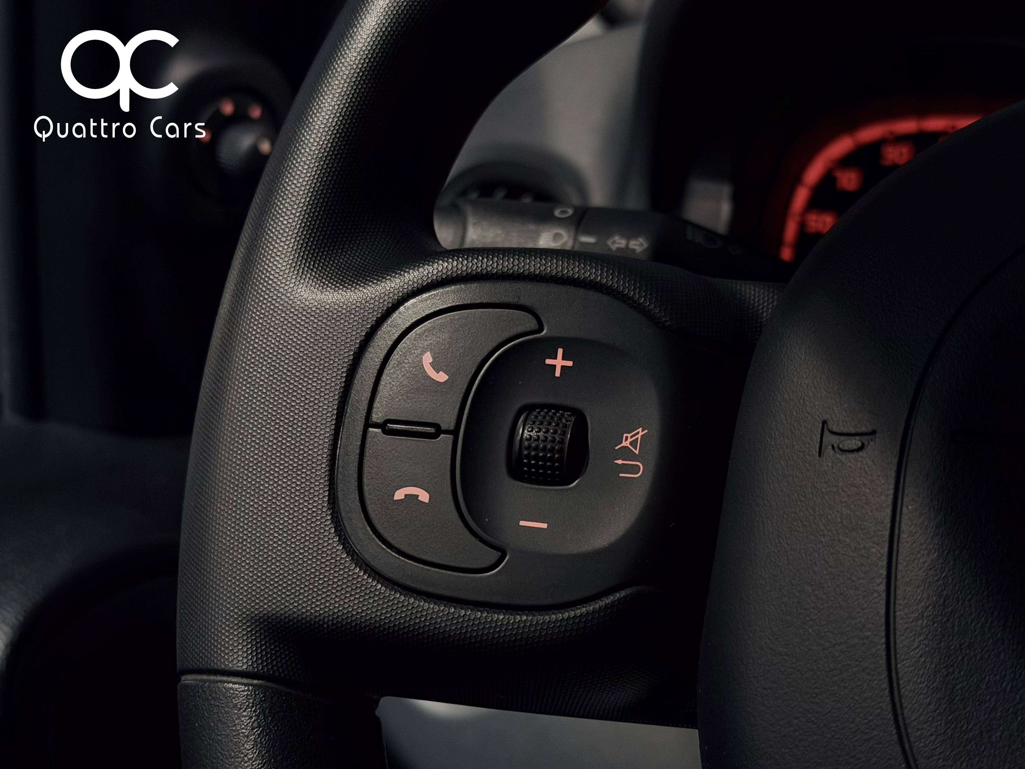 Fiat Panda 1.0i Hybrid - Clim - Bluetooth - Beau look !!