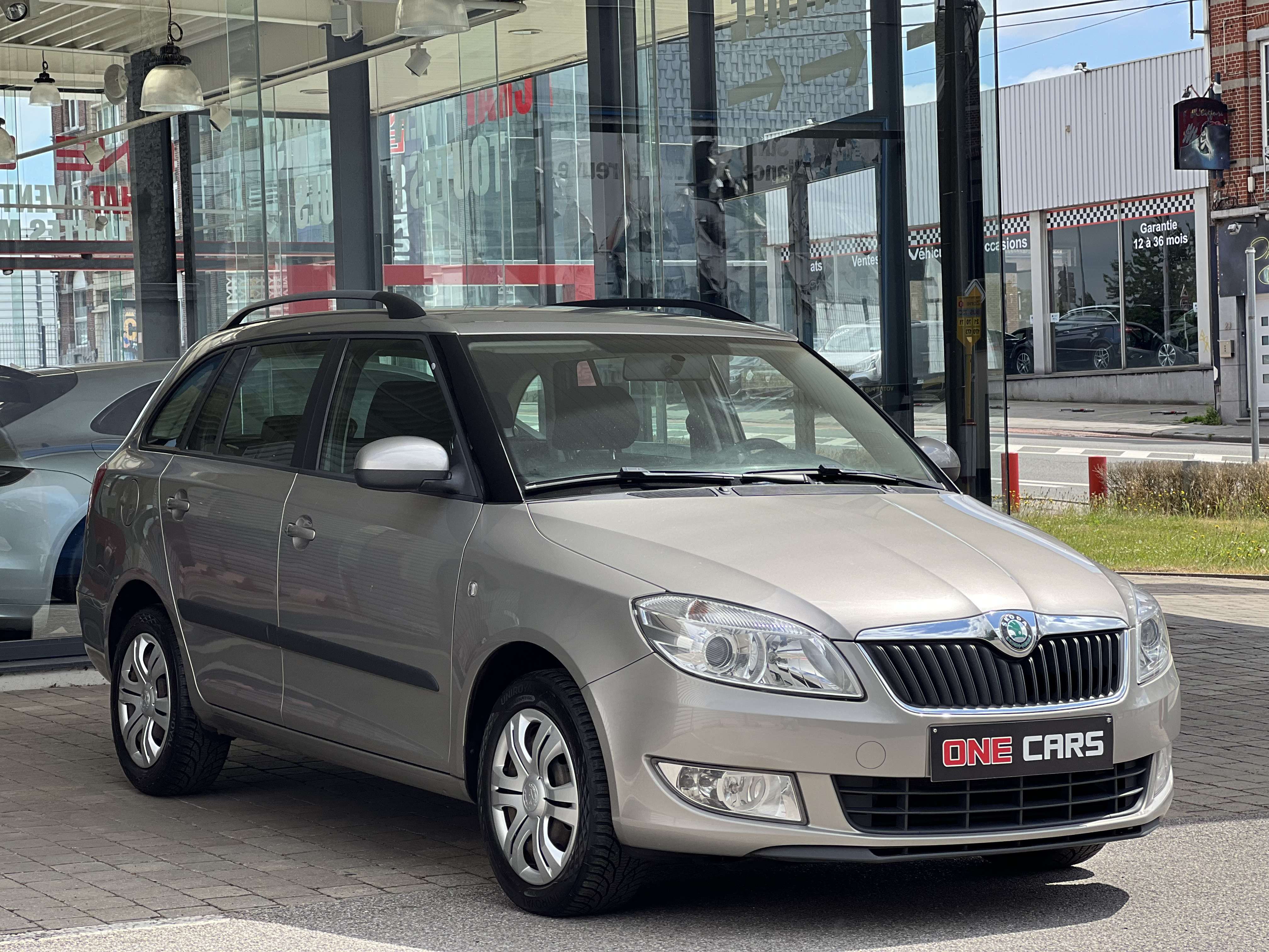 Skoda Fabia Break TDi 75cv AIRCO-VE-ORD. BORD-MP3-GAR 1AN