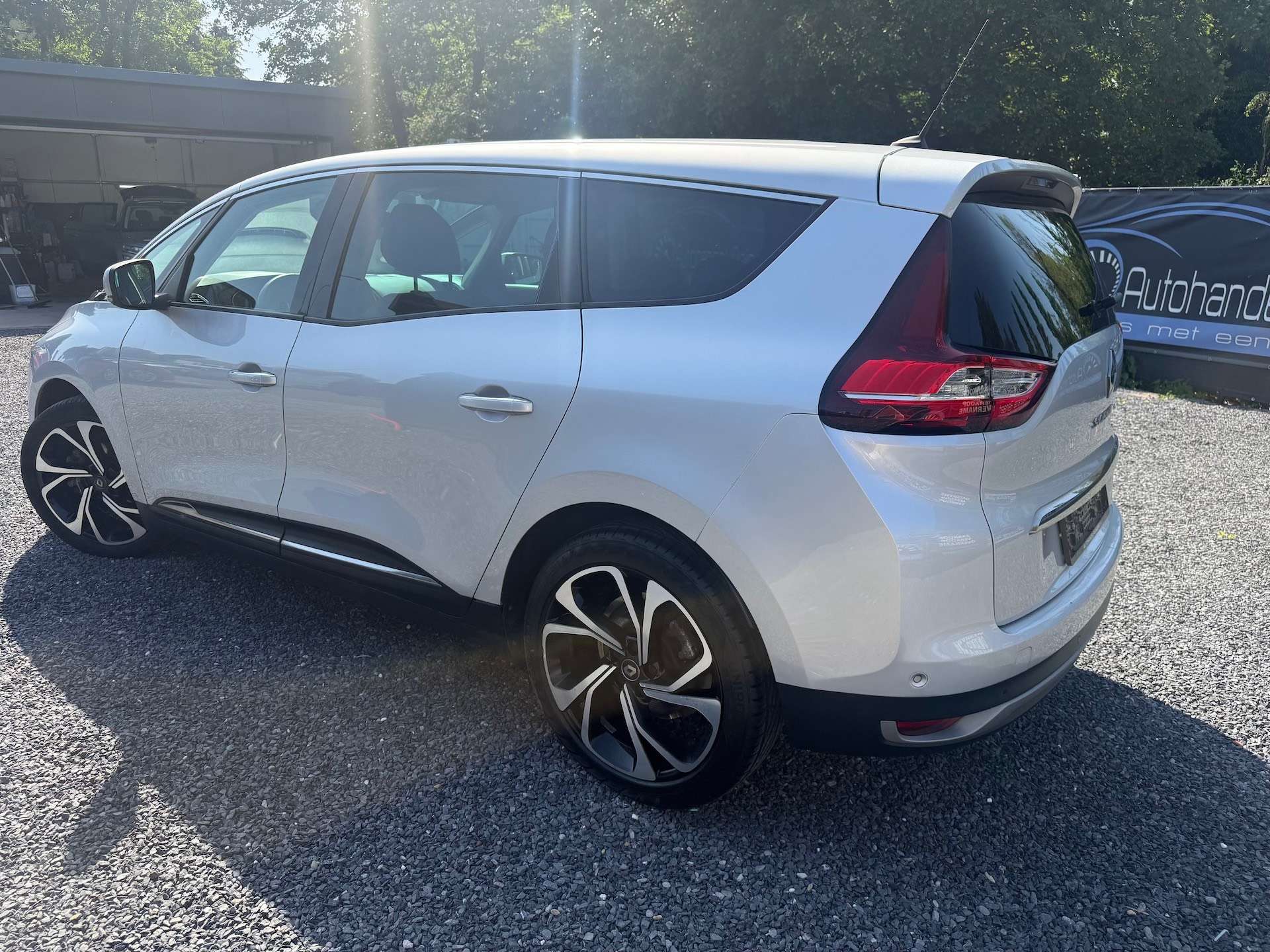Renault Grand Scenic Grand Scénic 1.33 TCe Limited, 7 zitpl, Xenon, Airco + 12m Garantie
