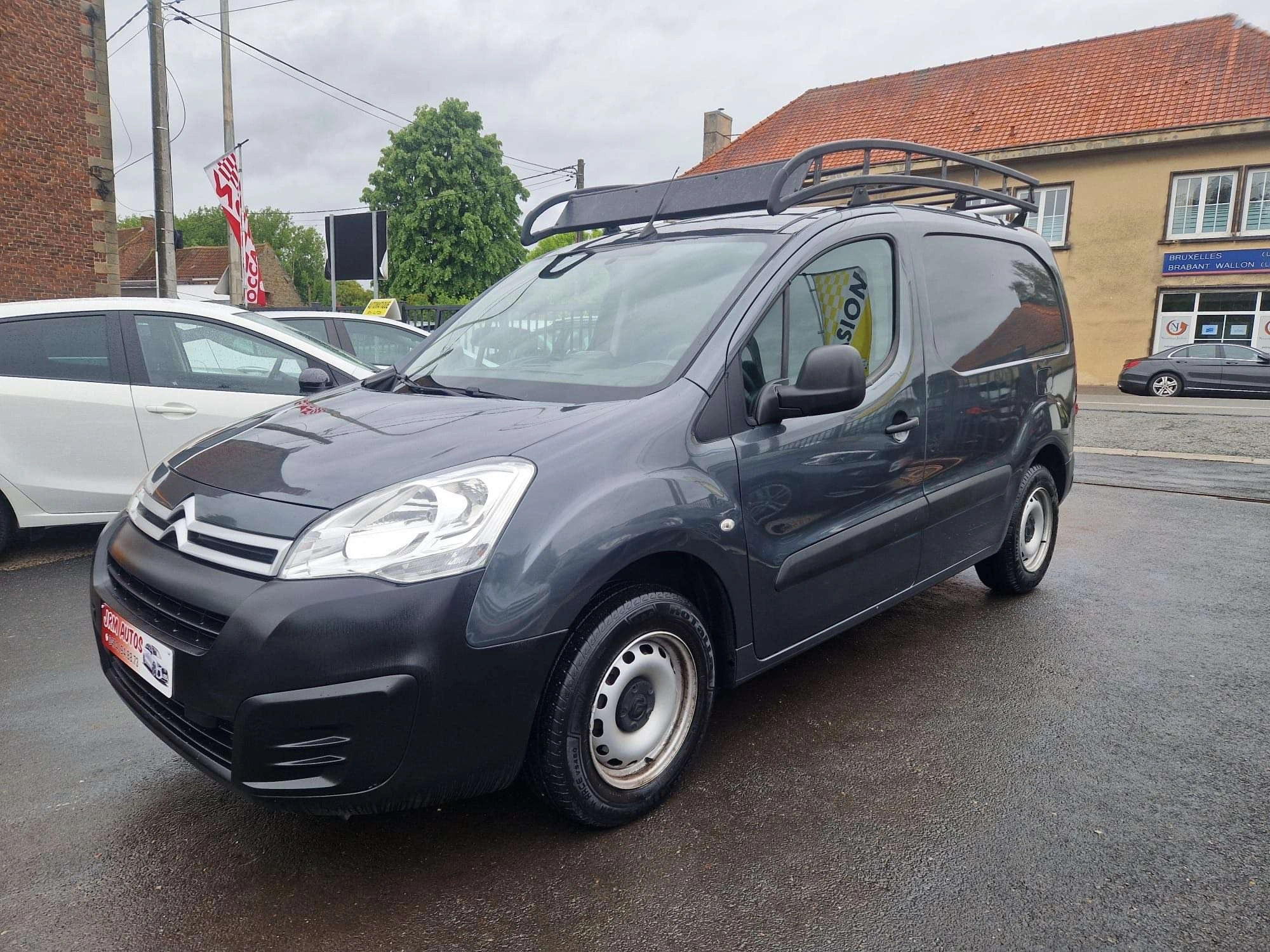 Citroen Berlingo 1.6 BlueHDi 3 PLACES *** CLIM/CAMERA/GPS/ATTELAGE ***
