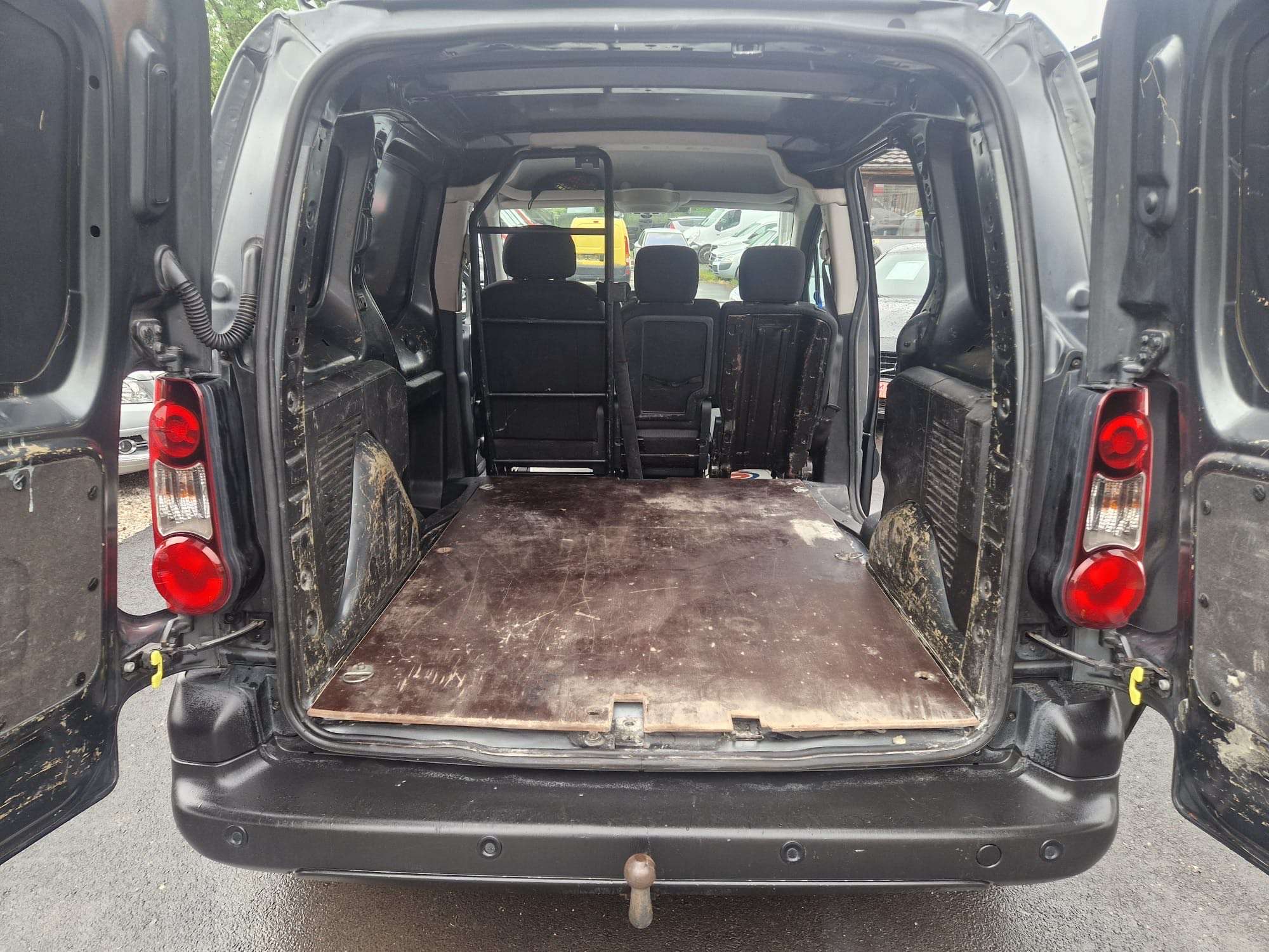 Citroen Berlingo 1.6 BlueHDi 3 PLACES *** CLIM/CAMERA/GPS/ATTELAGE ***