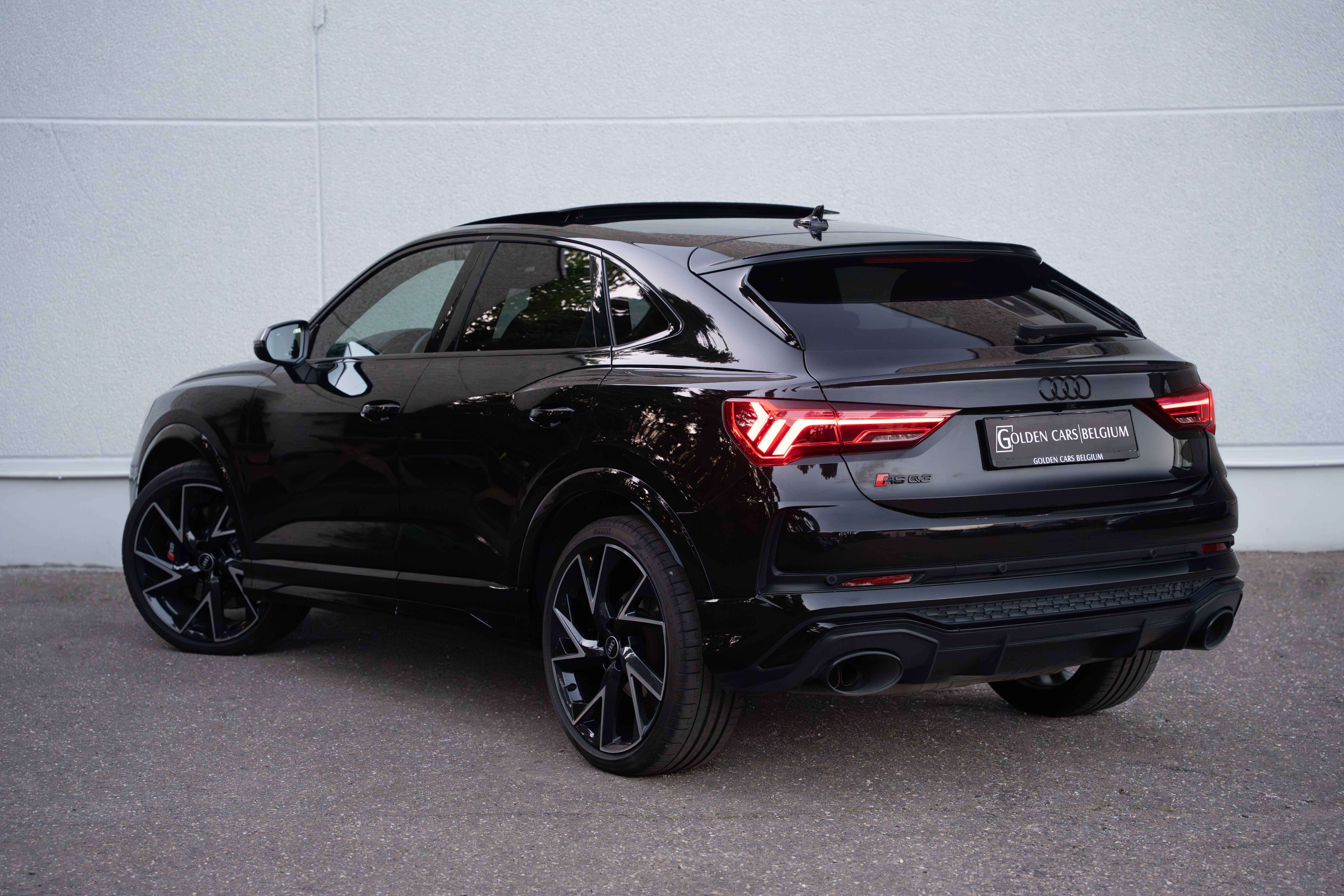 Audi RS Q3 Sportback 2.5 TFSI PANO/MATRIX/KUIPZETELS/ACC/SONOS/360°