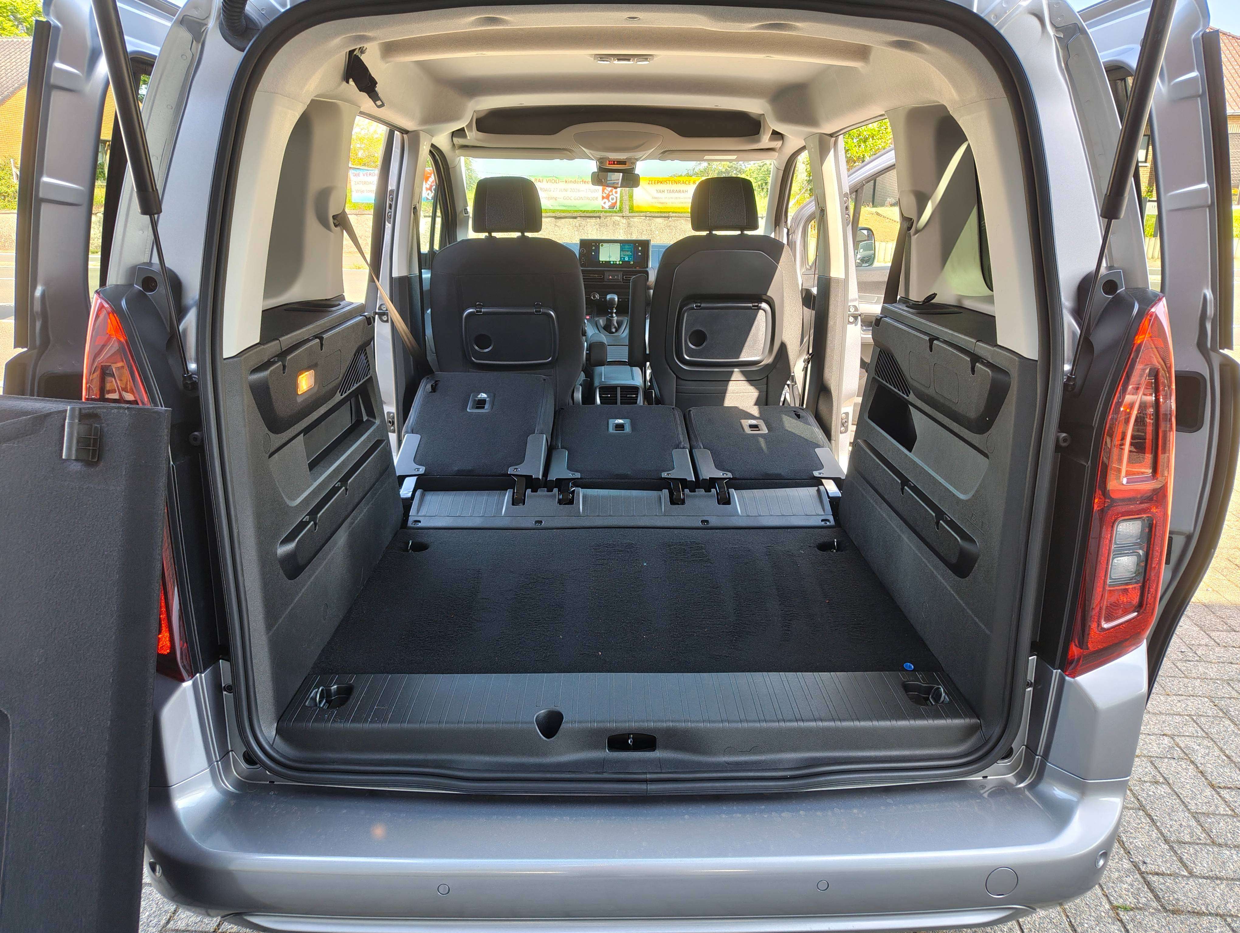 Opel Combo Life Combo Life 1.2 Turbo L1 Edition S/S 1000 km demowagen