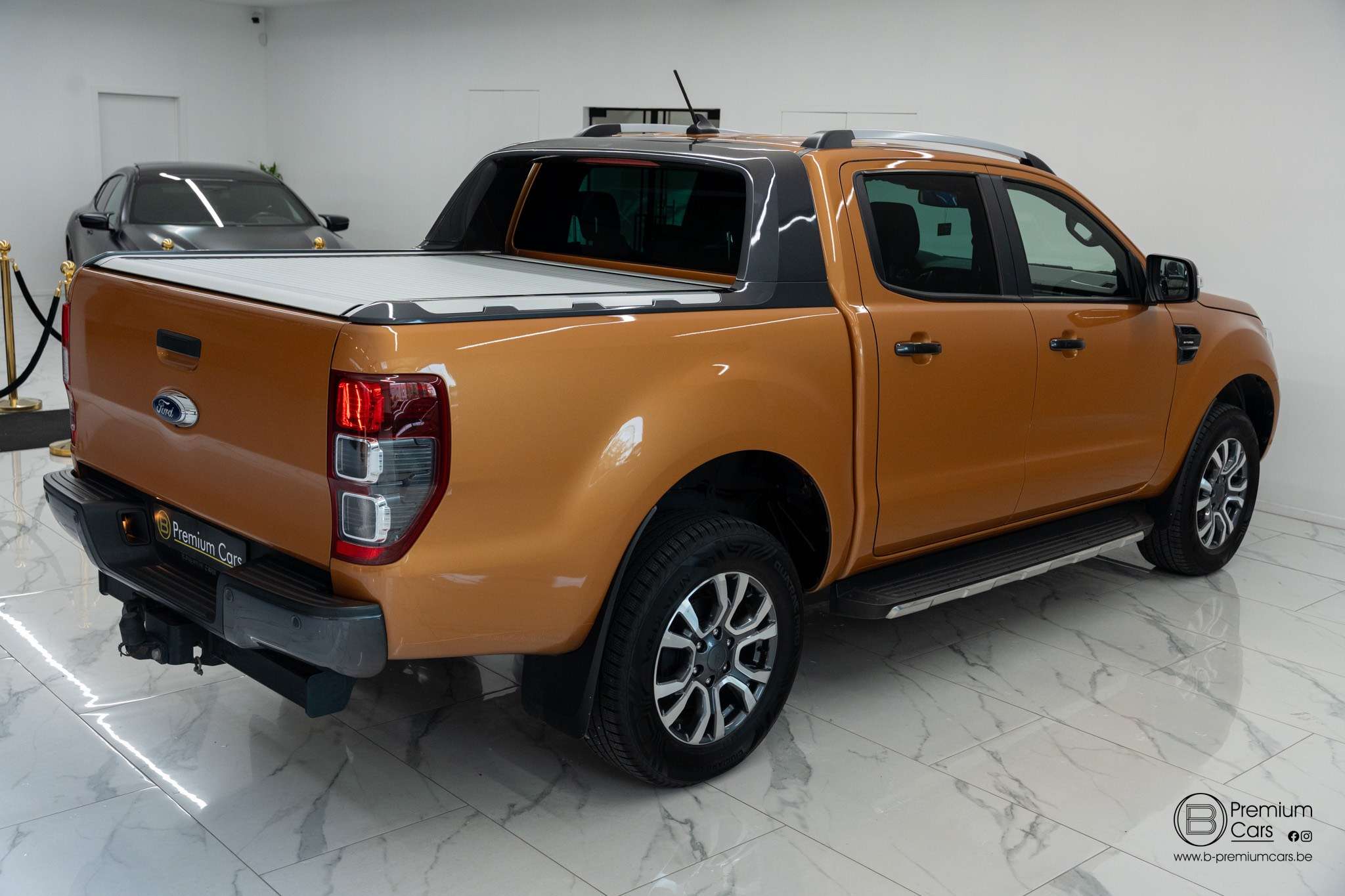 Ford Ranger 2.0 TDCI Wildtrack! Full! BTW! Navi, sfeer, Camera!