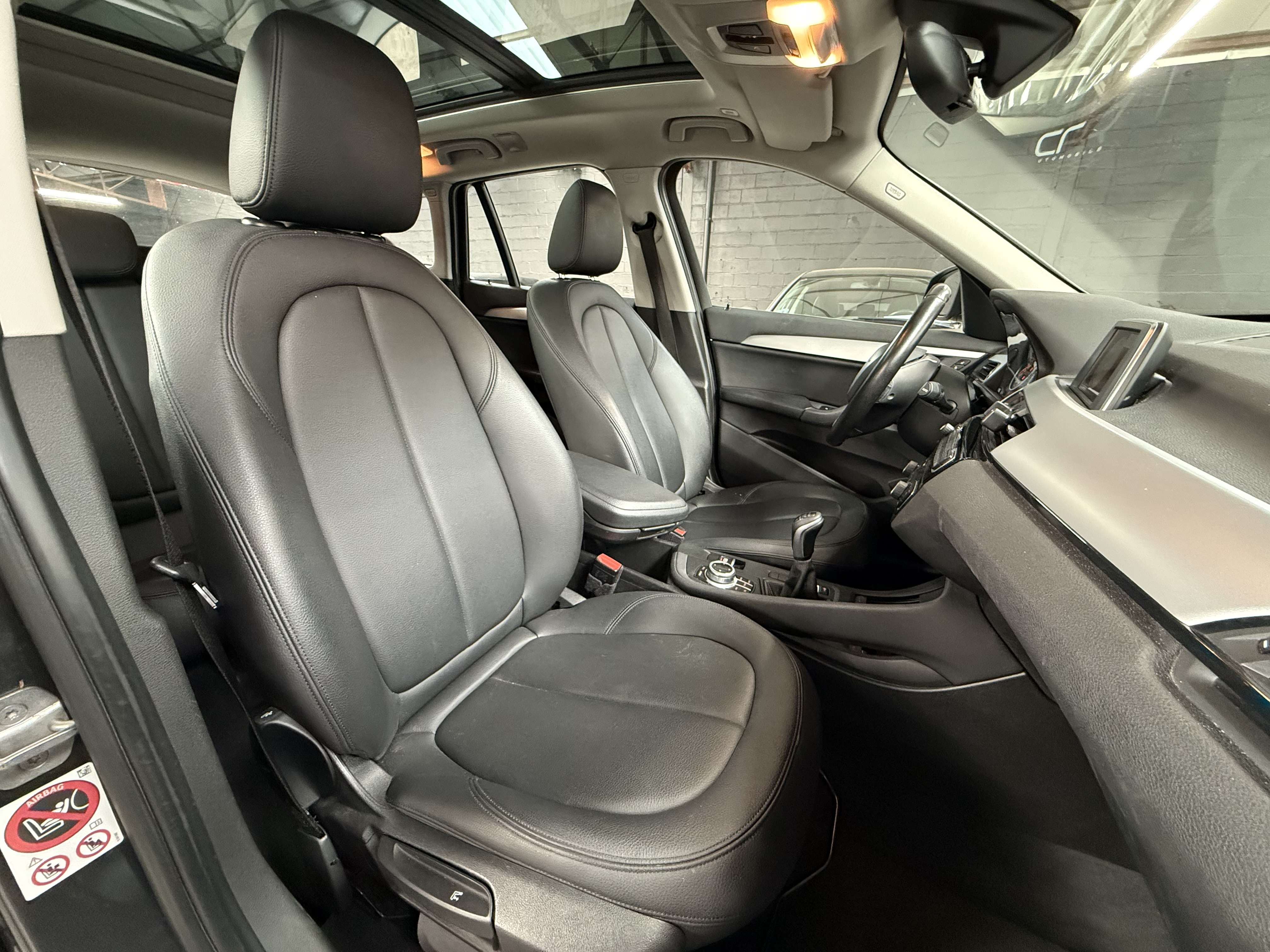 BMW X1 1.5i sDrive18 * 12/2016 * PANO * GPS * RADAR * CUIR * GARANTIE