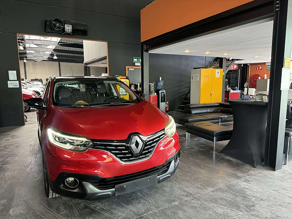 Renault Kadjar 1.2 TCe - AUTOMATIQUE - A/C - NAVI - MEDIA/TEL - ATT REMORQUE
