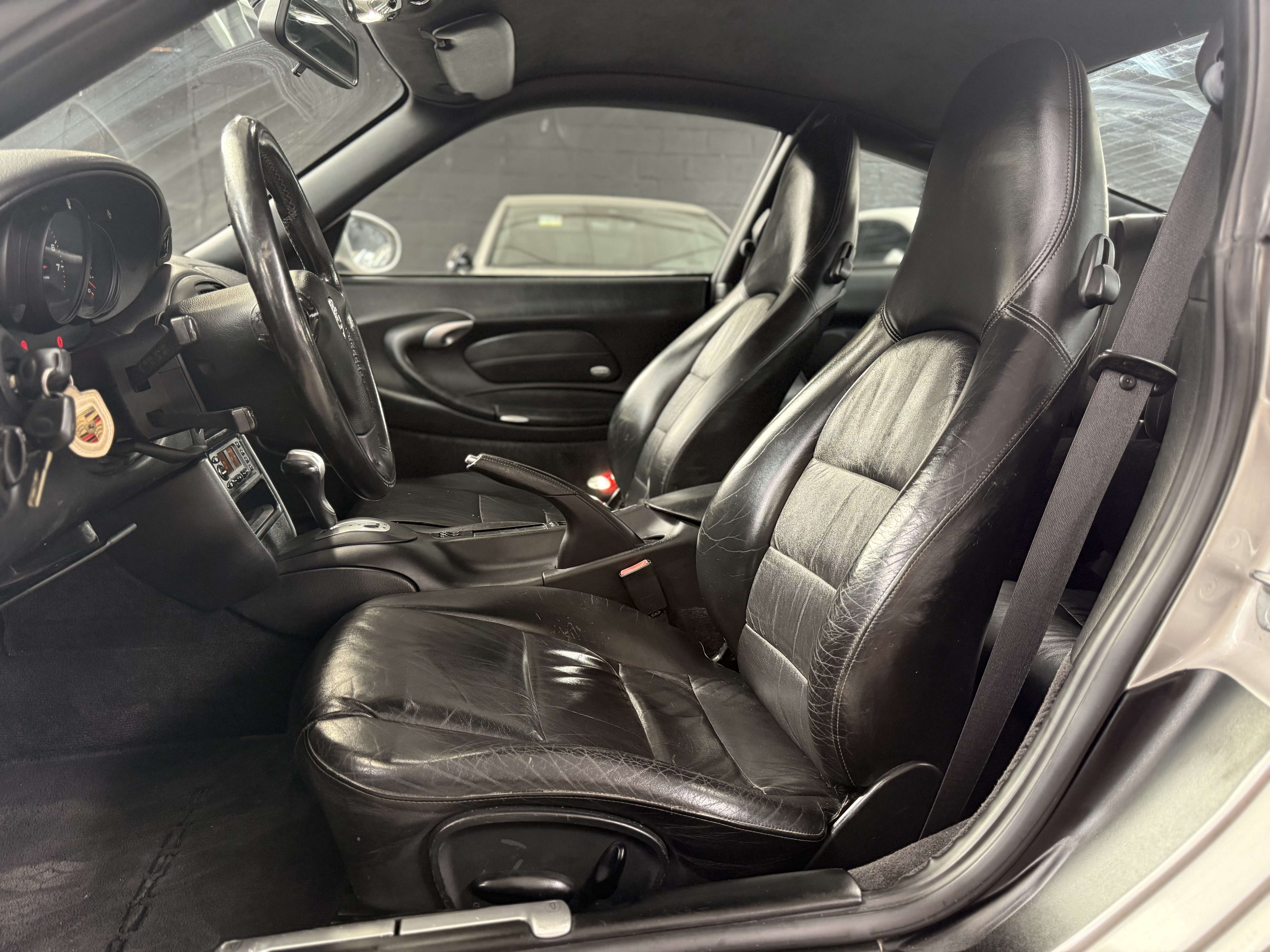 Porsche 911 3.4i Tiptronic S * BELGIUM CAR * CARNET COMPLET *