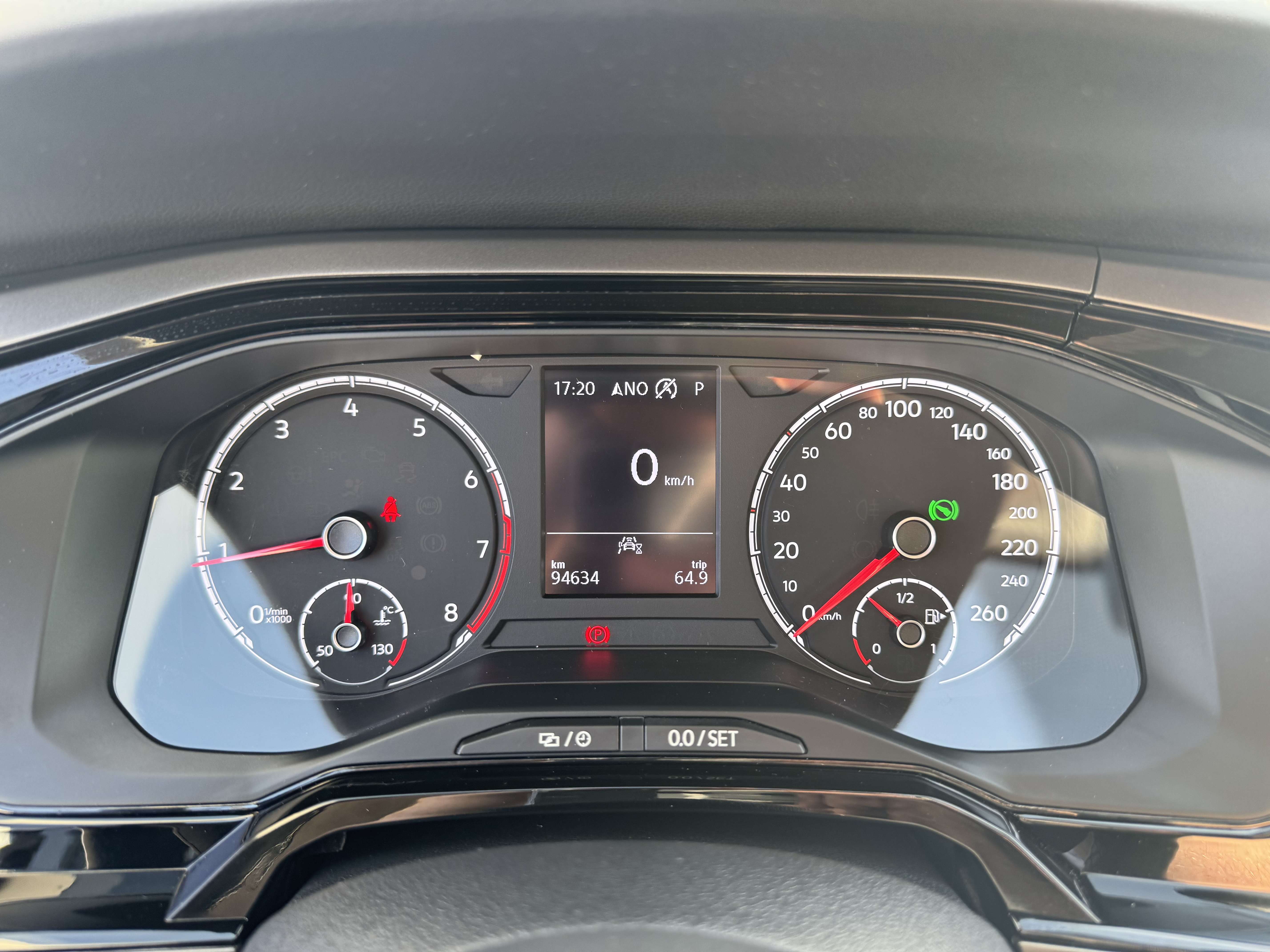Volkswagen Polo 1.0 TSi Comfortline DSG / GPS / AIRCO / CARPLAY
