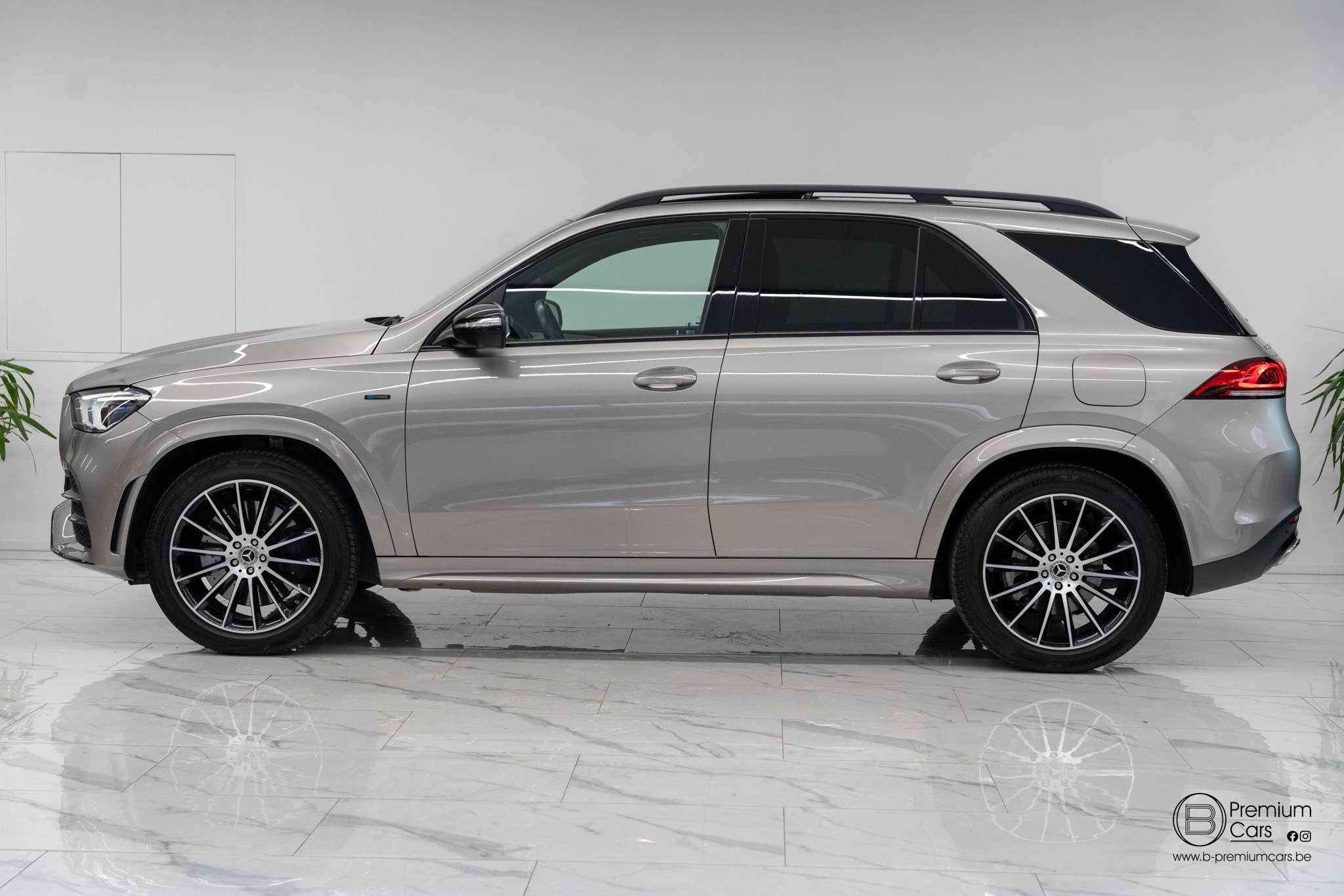 Mercedes-Benz GLE 350 de AMG line! Full Options! Sfeer! 360°! Pano!