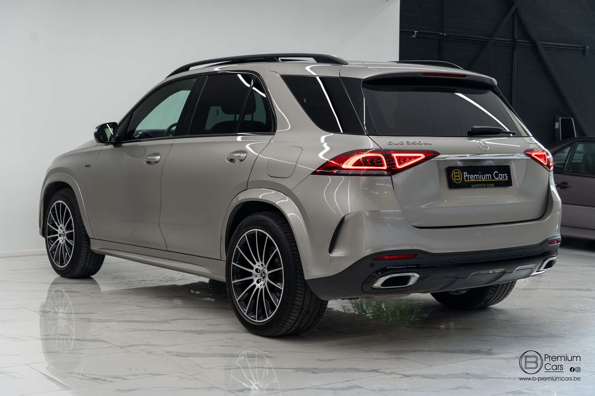 Mercedes-Benz GLE 350 de AMG line! Full Options! Sfeer! 360°! Pano!