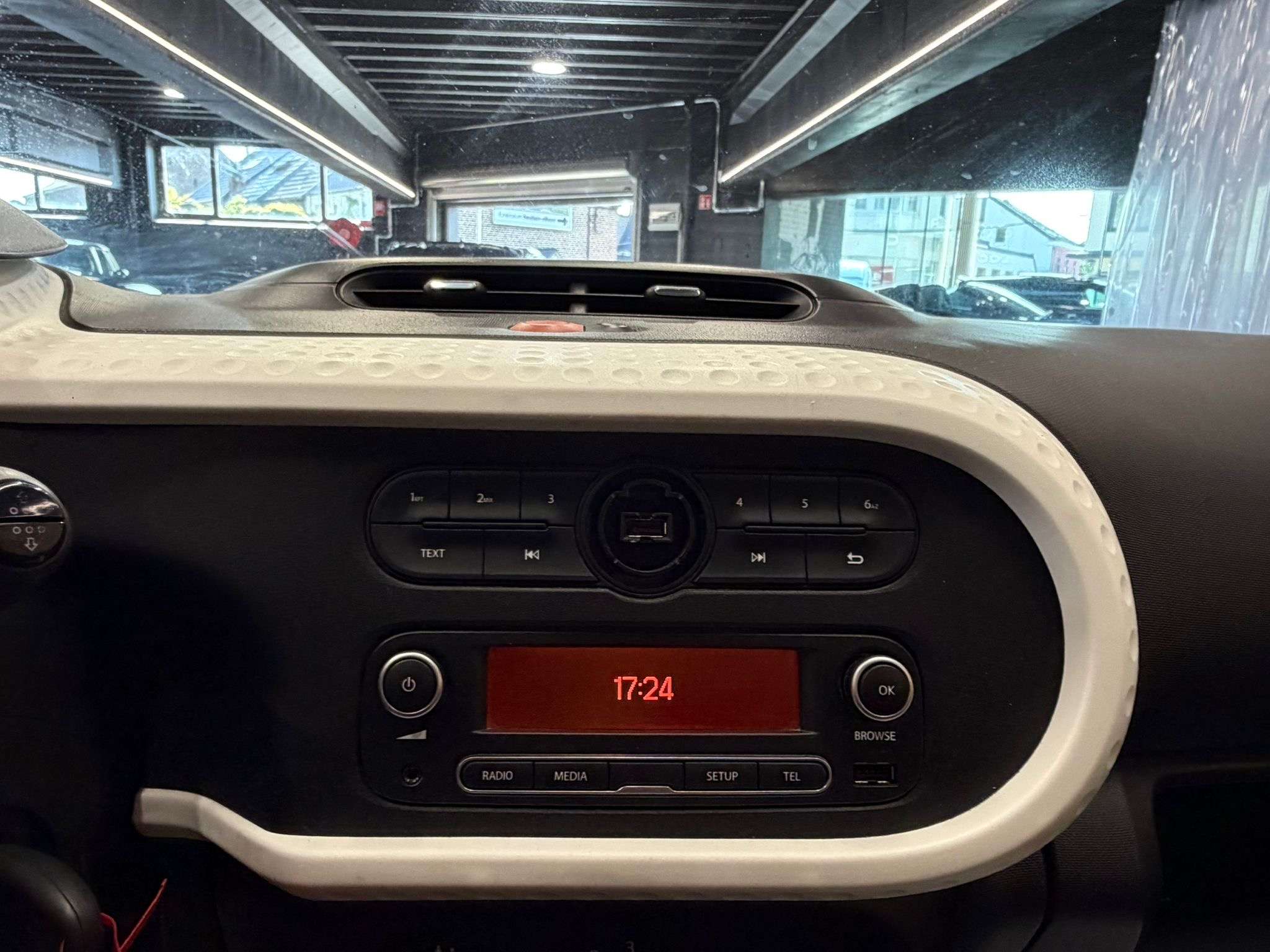 Renault Twingo 1.0i SCe * GARANTIE 12 MOIS *