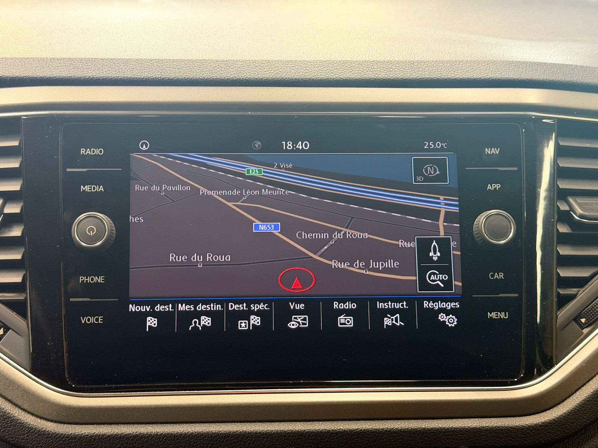 Volkswagen T-Roc 1.5 TSI ACT * SPO R T * GAR 12 MOIS * 1ER PROP