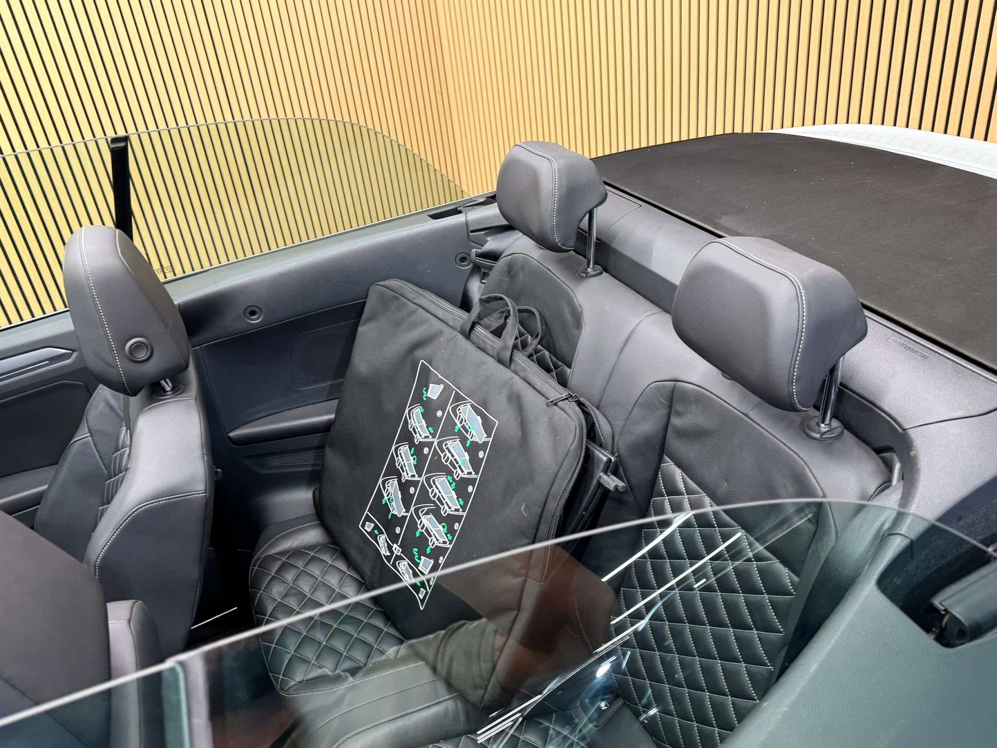 Volkswagen T-Roc Cabriolet 1.5 TSI R-Line * COCKPIT * DSG * GAR 12 MOIS *