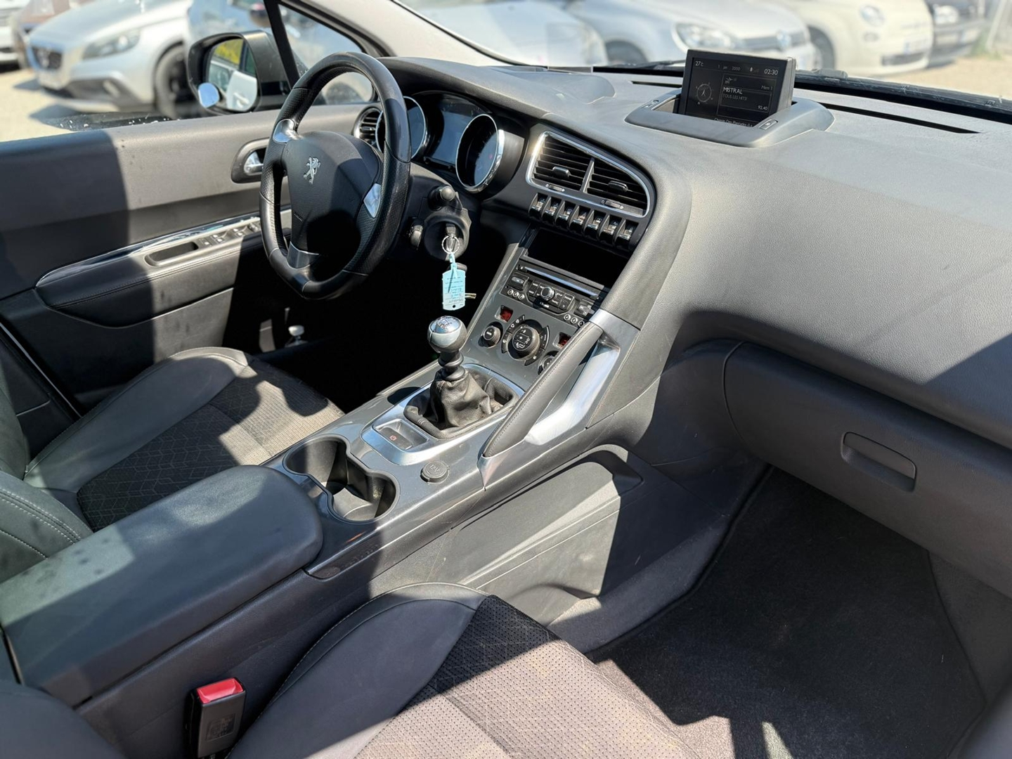 Peugeot 3008 1.6 BLUEHDI 120CH ALLURE S&S