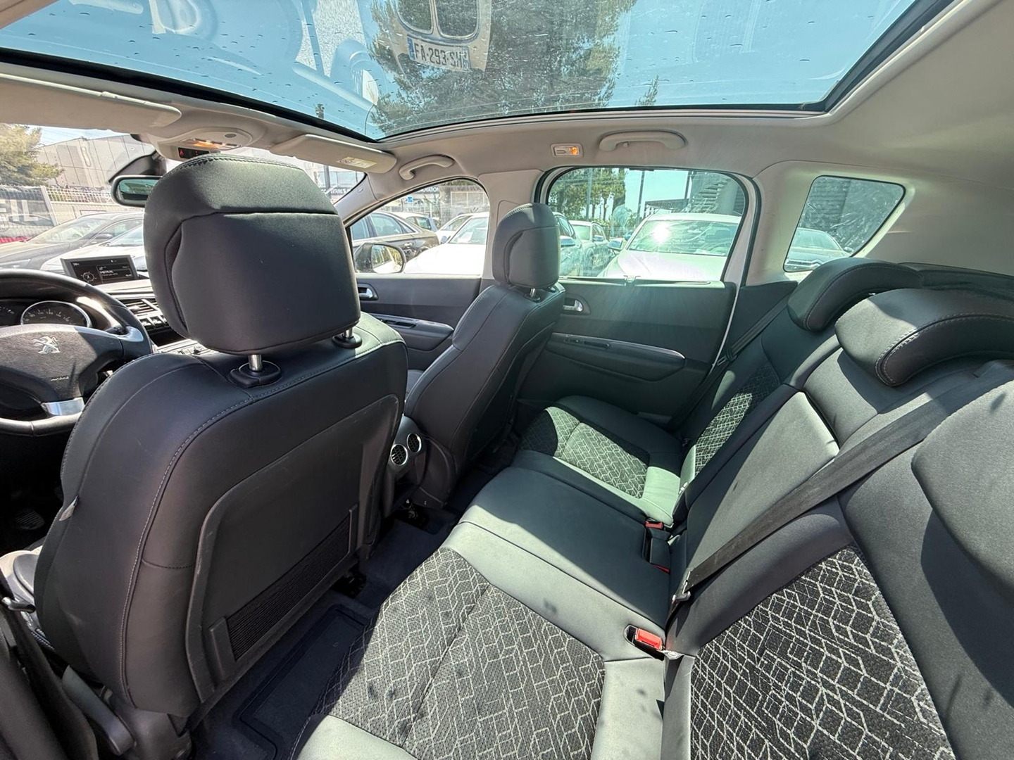 Peugeot 3008 1.6 BLUEHDI 120CH ALLURE S&S