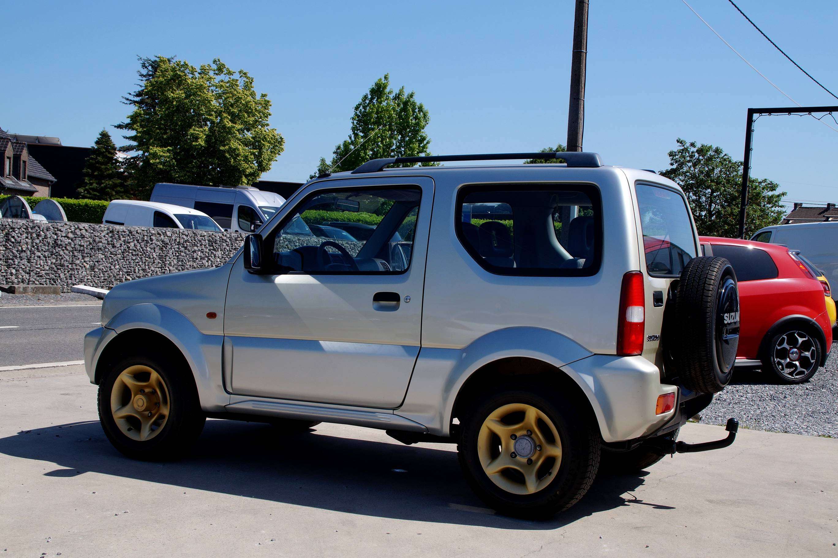 Suzuki Jimny 1.3i 16v 4x4 _ Automatique _Garantie✅