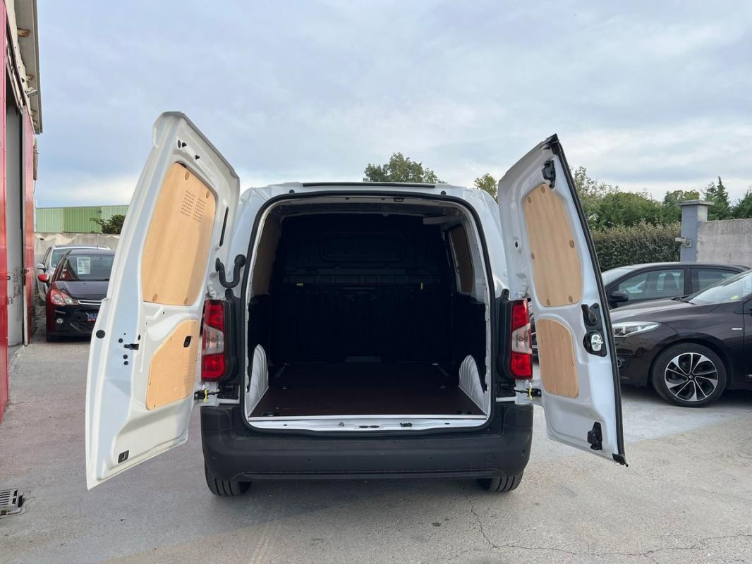 Citroen Berlingo 1.5 HDI 100 CH - 1ere MAIN 3 PLACES |RÉVISÉE ET ANS DE GARANTIE CONSTRUCTEUR