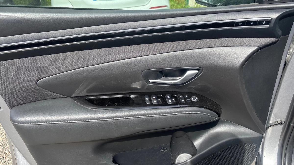 Hyundai Tucson 1.6 CRDI 135 MHEV EXECUTIVE 2WD DCT 17991 Hors Taxes 1 ère main