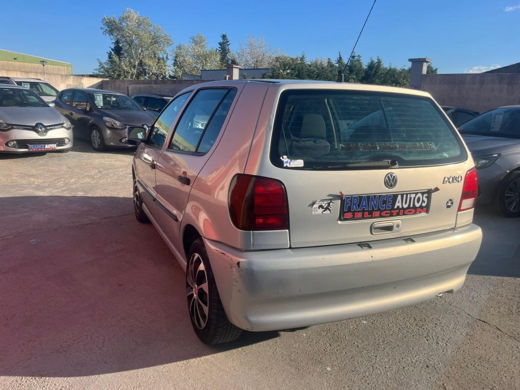 Volkswagen Polo 1.4 ESSENCE 60 CH EMBRAYAGE & DISTRI NEUFS | ENTIÈREMENT RÉVISÉE GARANTIE