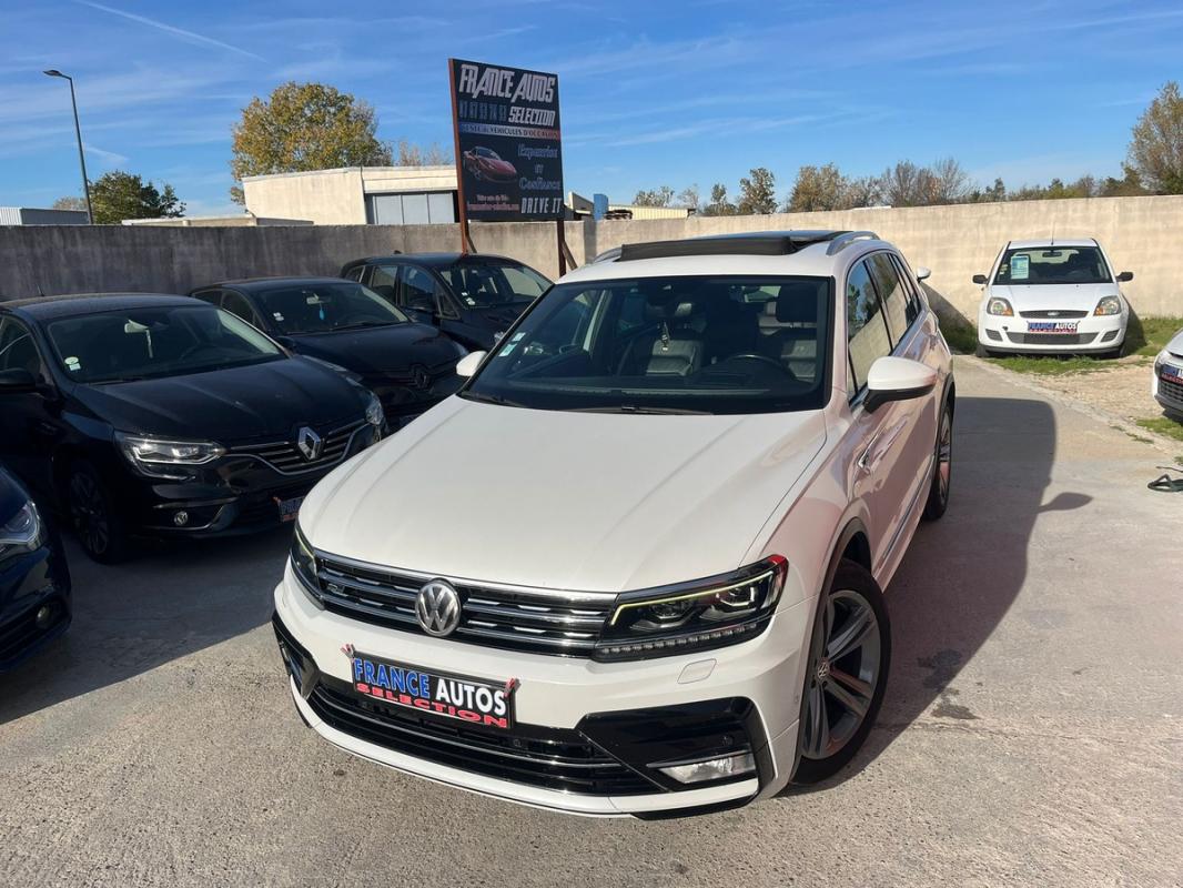Volkswagen Tiguan 2.0L TDI 150 CH R-LINE - BOÎTE AUTOMATIQUE- ENTIÈREMENT RÉVISÉE ET GARANTIE