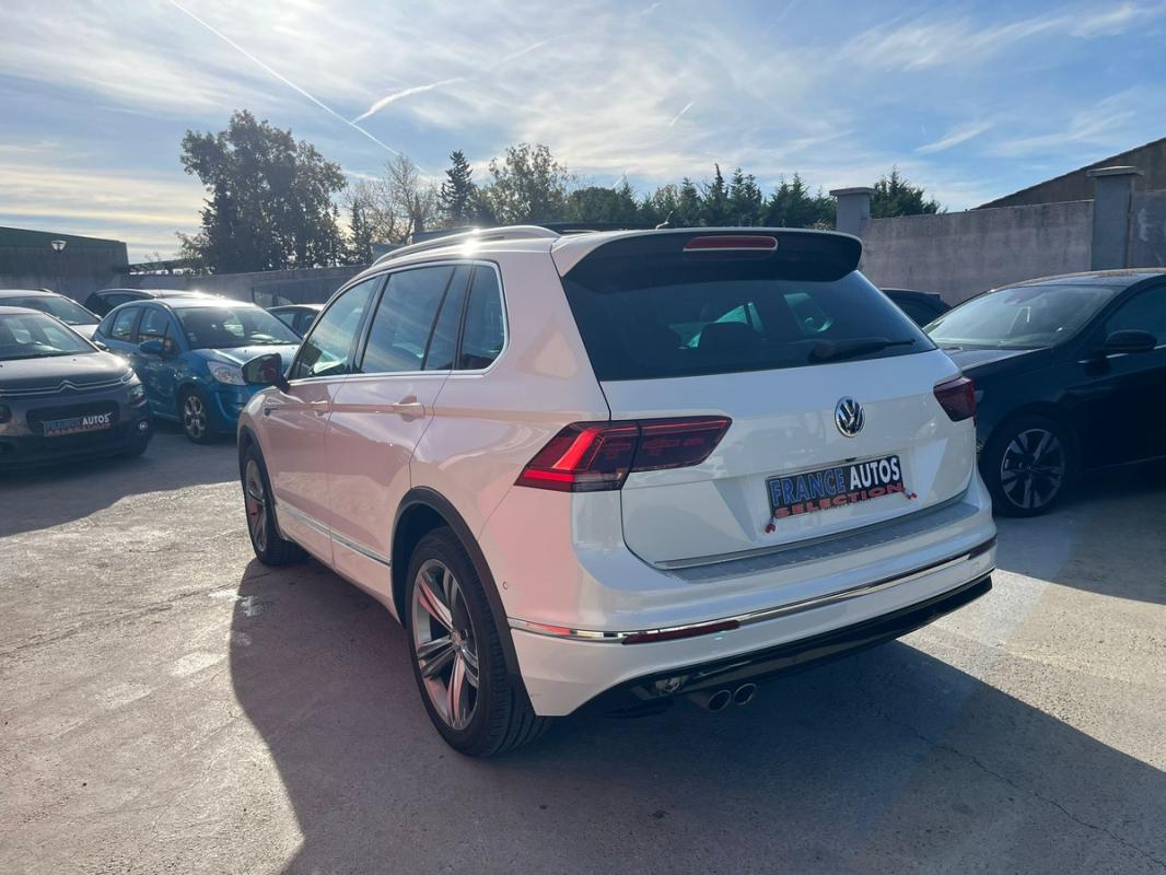 Volkswagen Tiguan 2.0L TDI 150 CH R-LINE - BOÎTE AUTOMATIQUE- ENTIÈREMENT RÉVISÉE ET GARANTIE