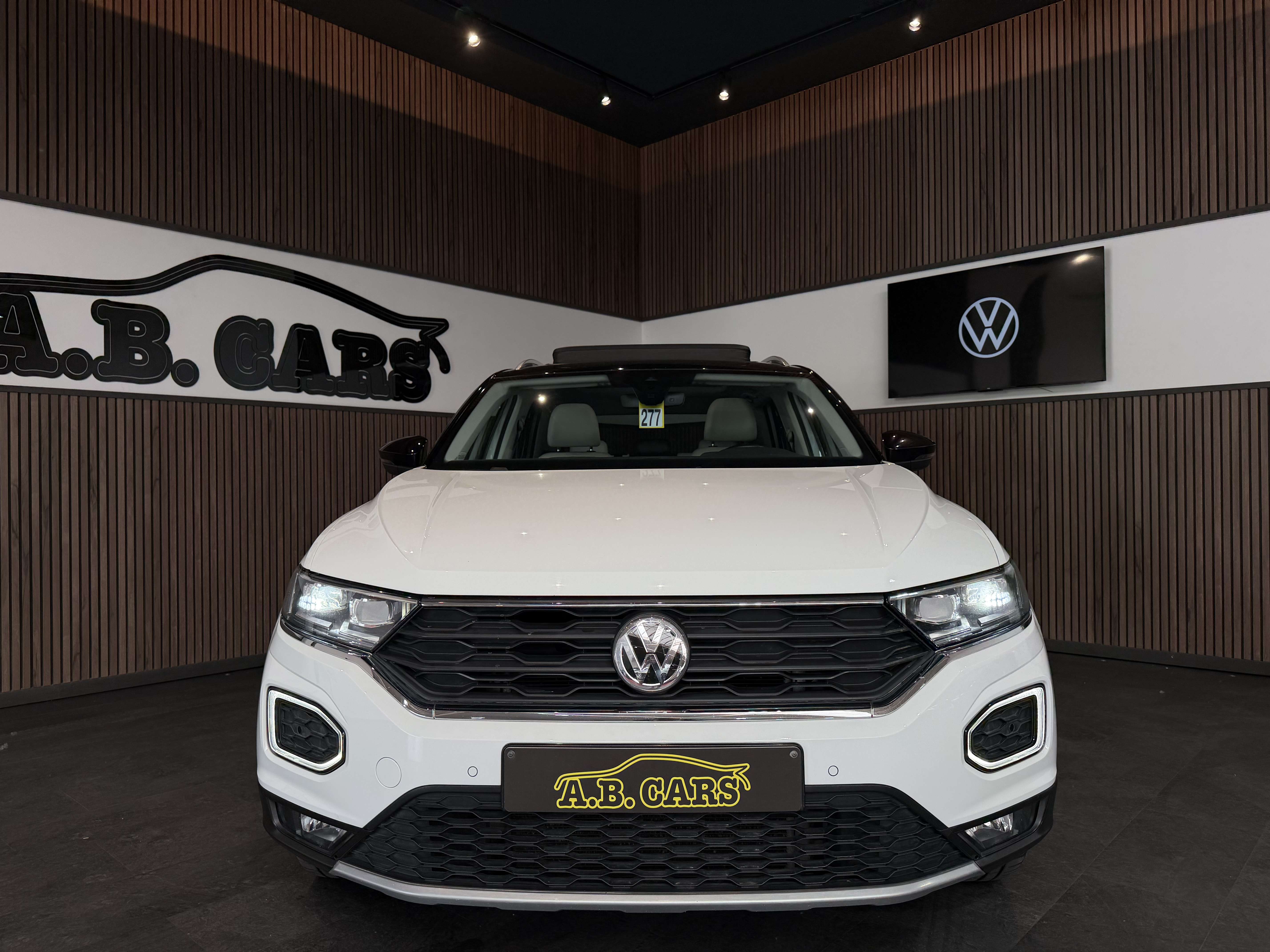 Volkswagen T-Roc 1.5 TSI - GARANTIE 12MOIS - TOIT OUVRANT -
