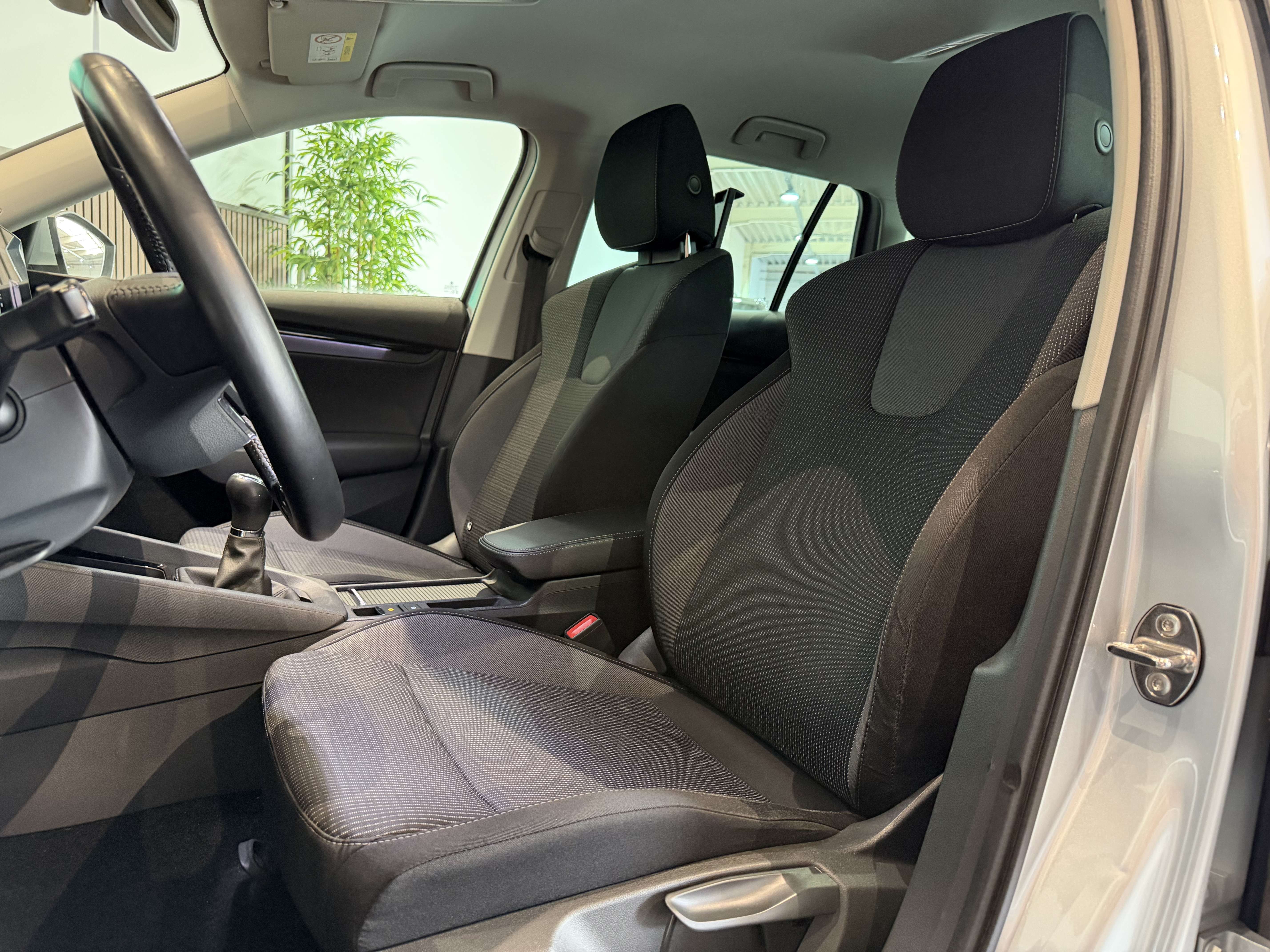 Skoda Octavia SW 2.0 TDi  - GARANTIE 12MOIS - 1ERPRO -