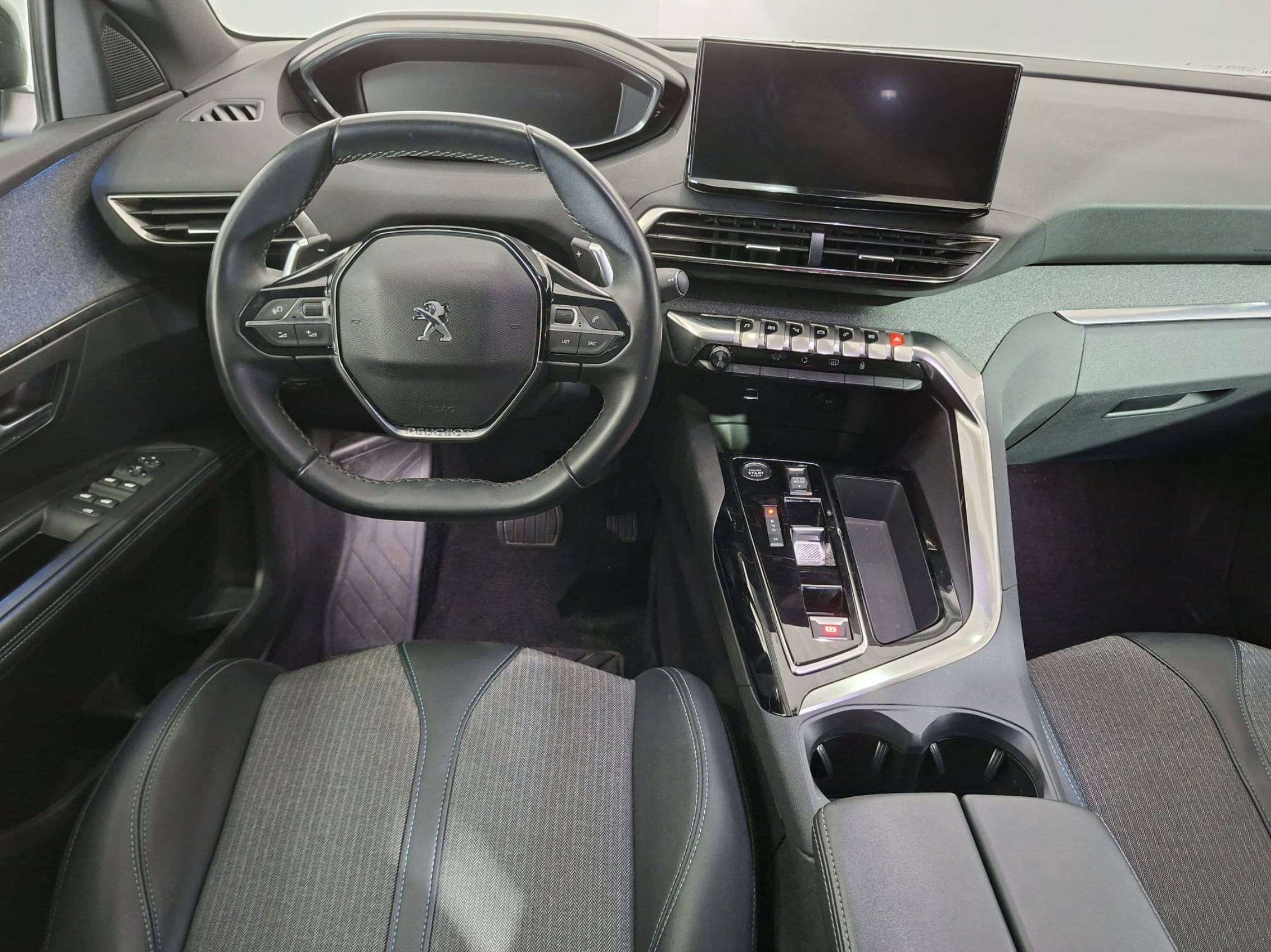 Peugeot 3008 3008 1.5 BlueHDi Allure | Carplay
