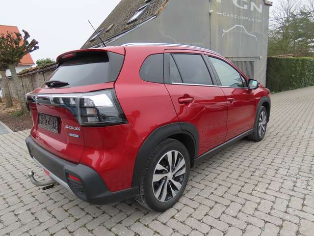 Suzuki SX4 S-Cross HYBRID